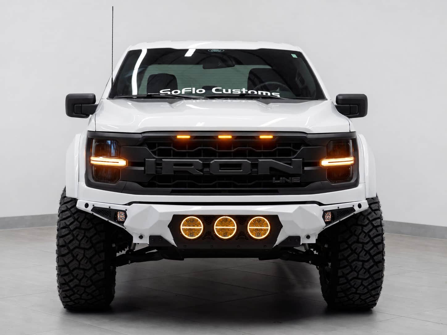 2025 FORD F-150 4X4