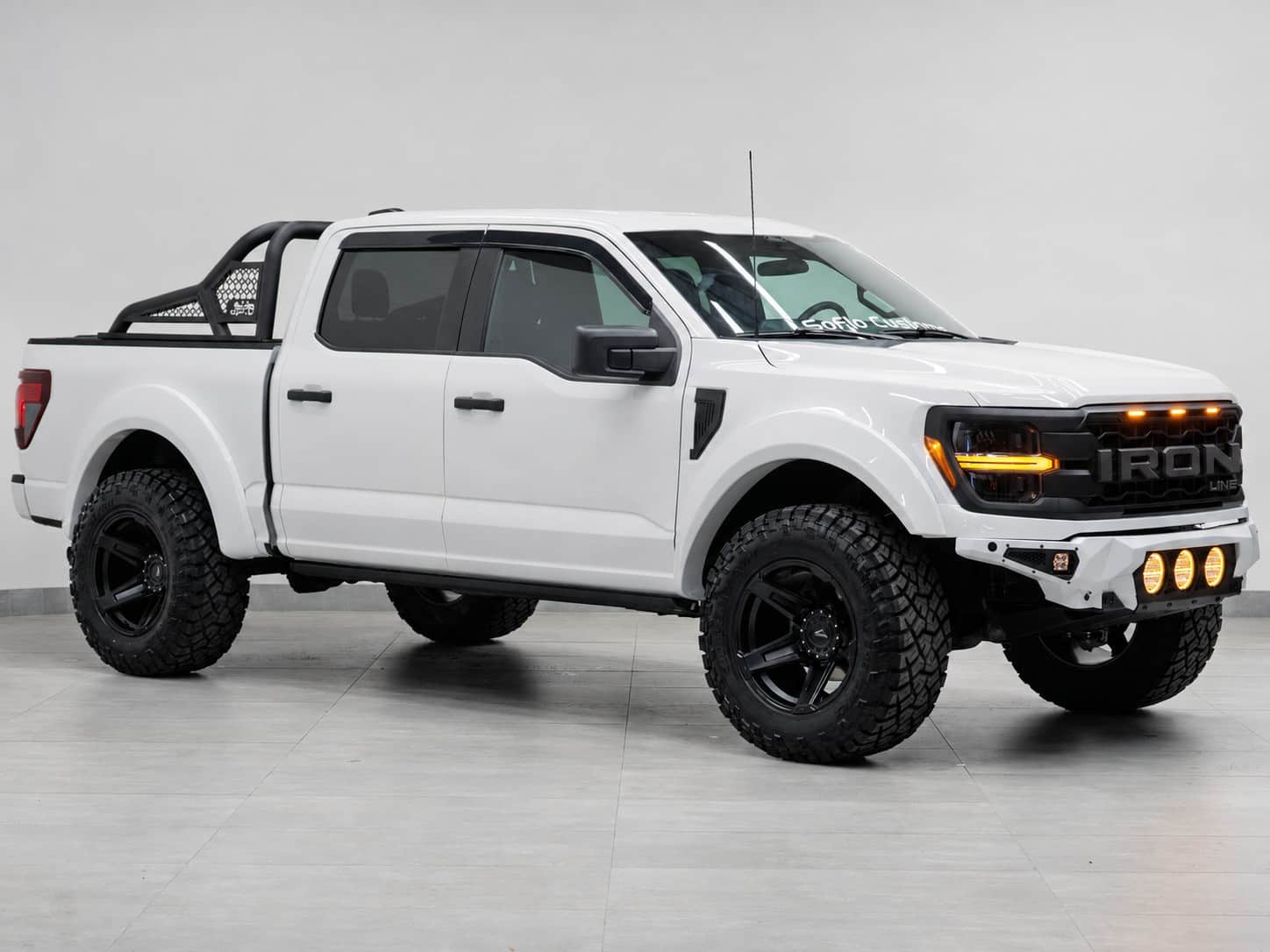 2025 FORD F-150 4X4