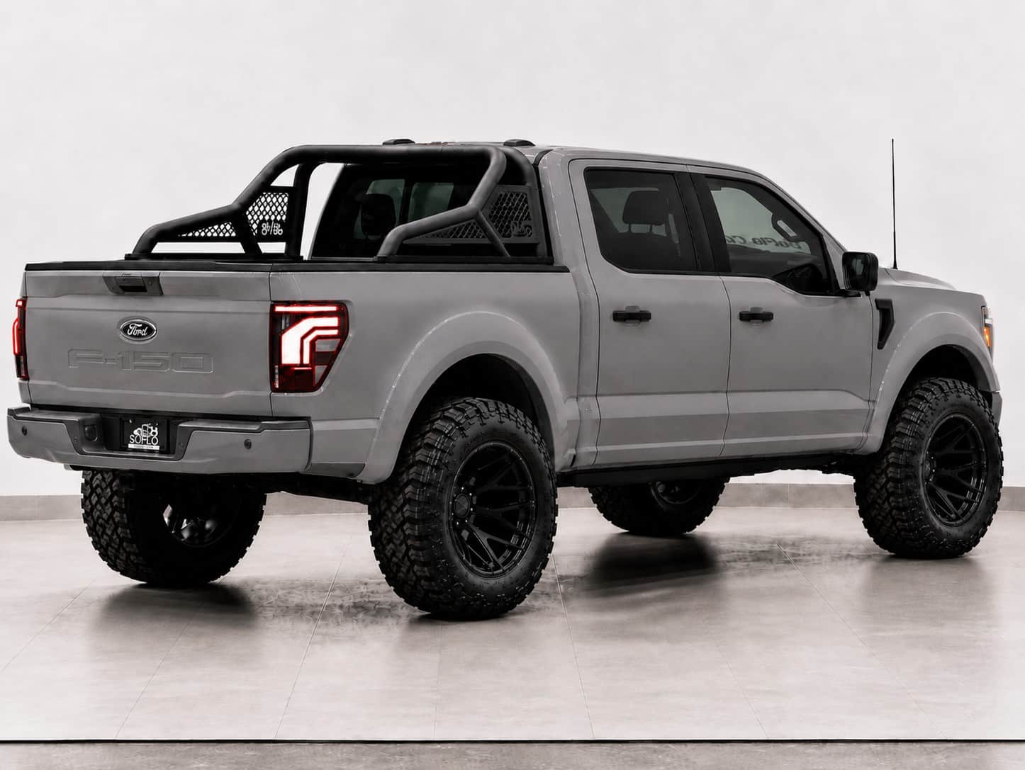 2025 FORD F-150 4X4