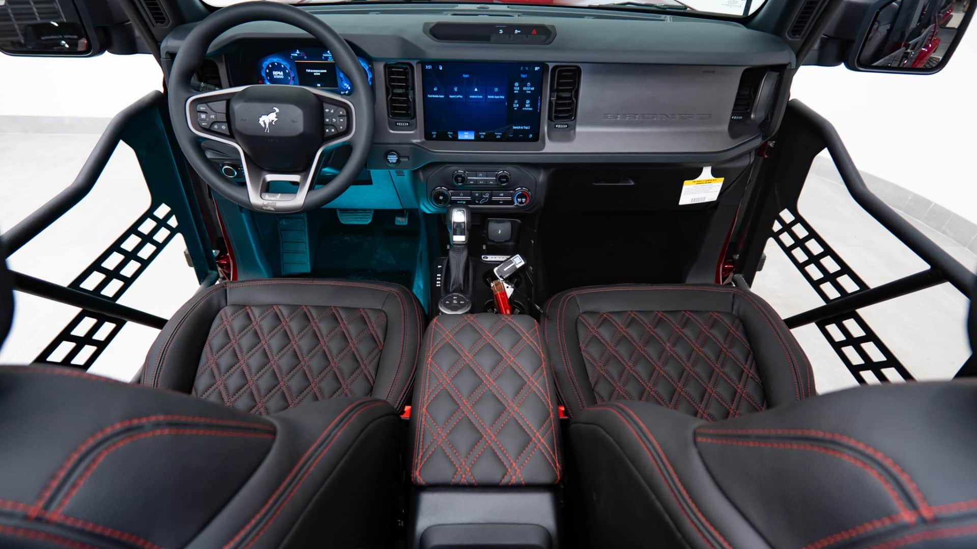 2024 FORD BRONCO 4X4