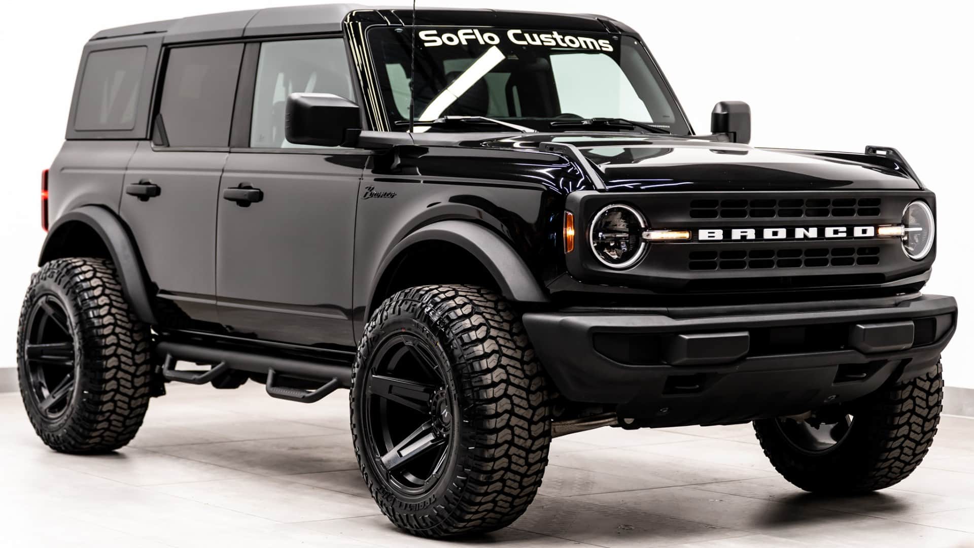 2025 FORD BRONCO 4X4