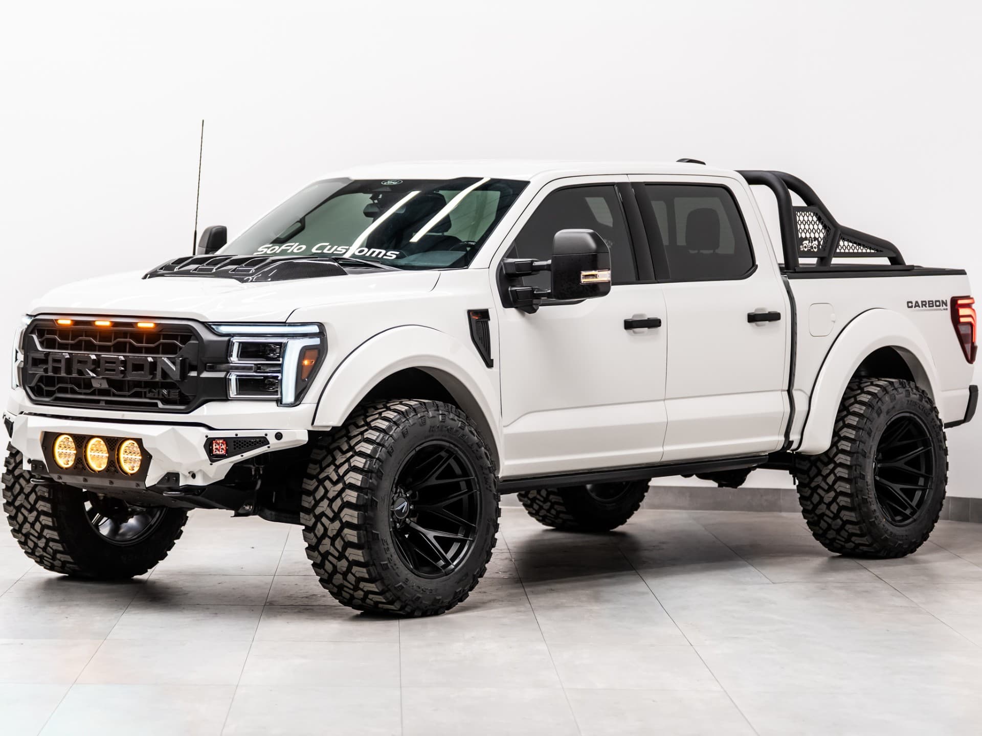 2025 FORD F-150 4X4 LARIAT