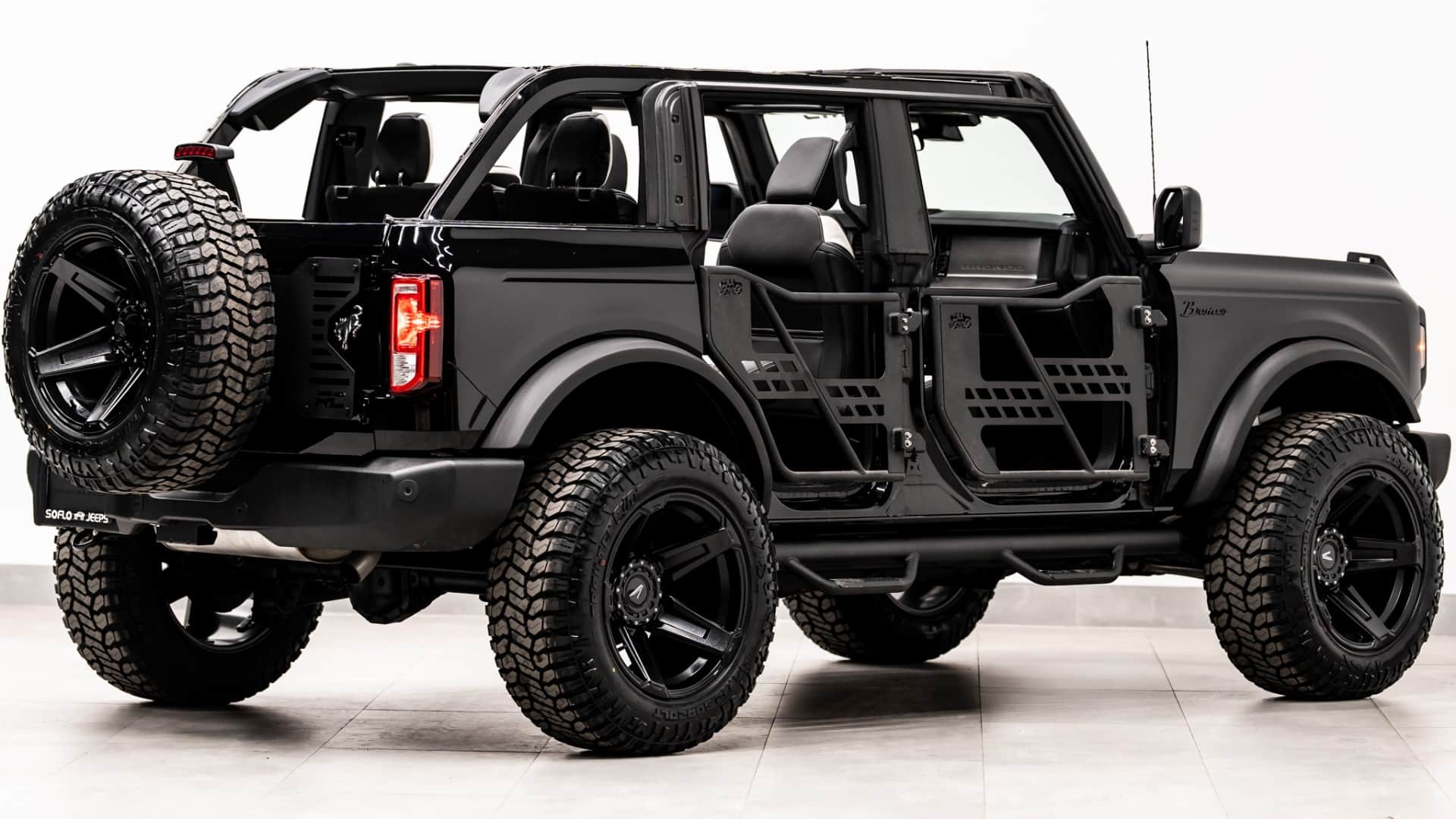 2025 FORD BRONCO 4X4