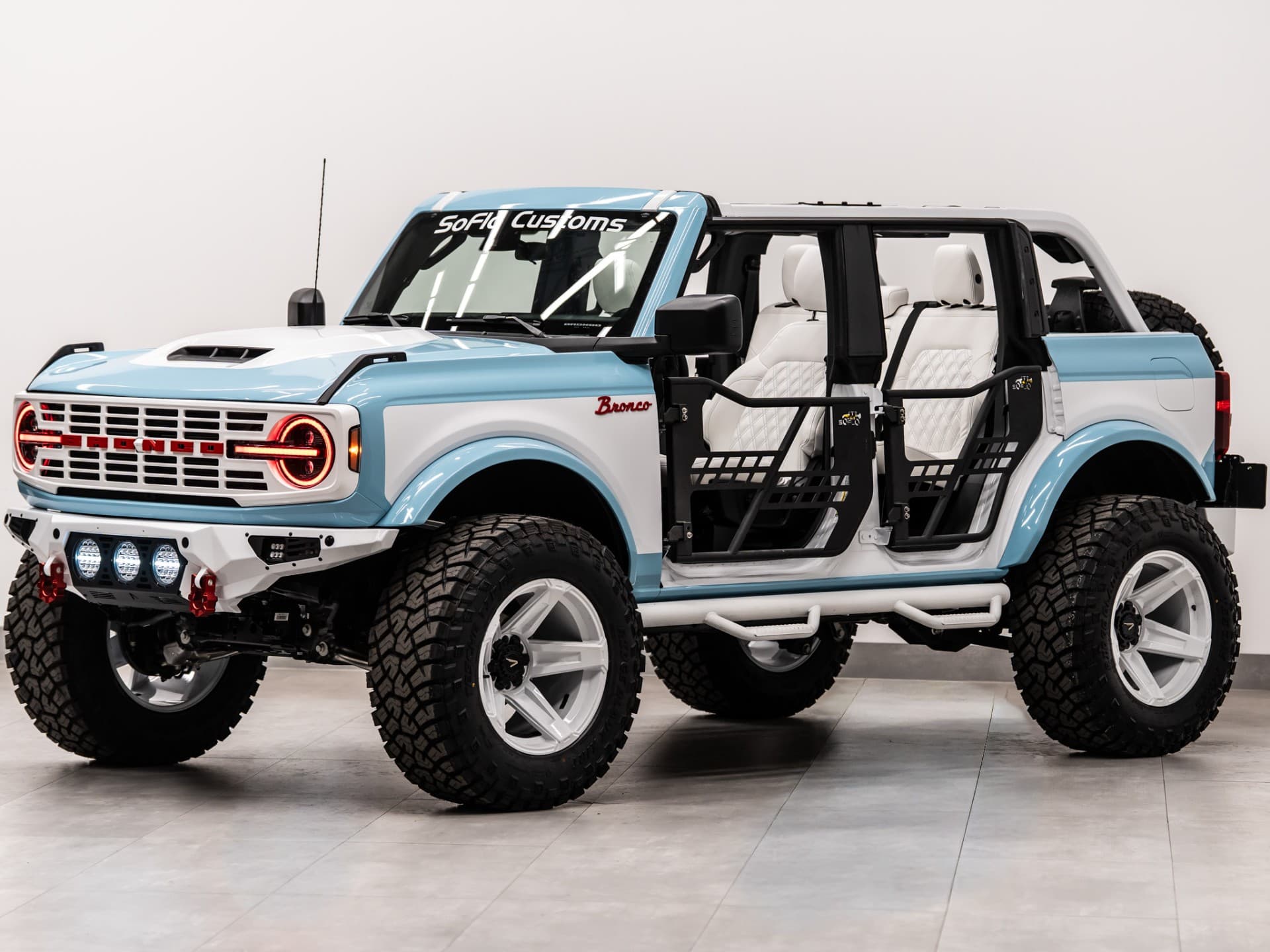 2026 FORD BRONCO 4X4