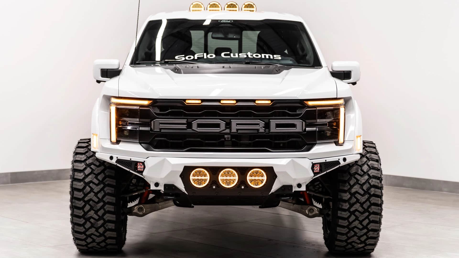 2025 FORD F-150 4X4