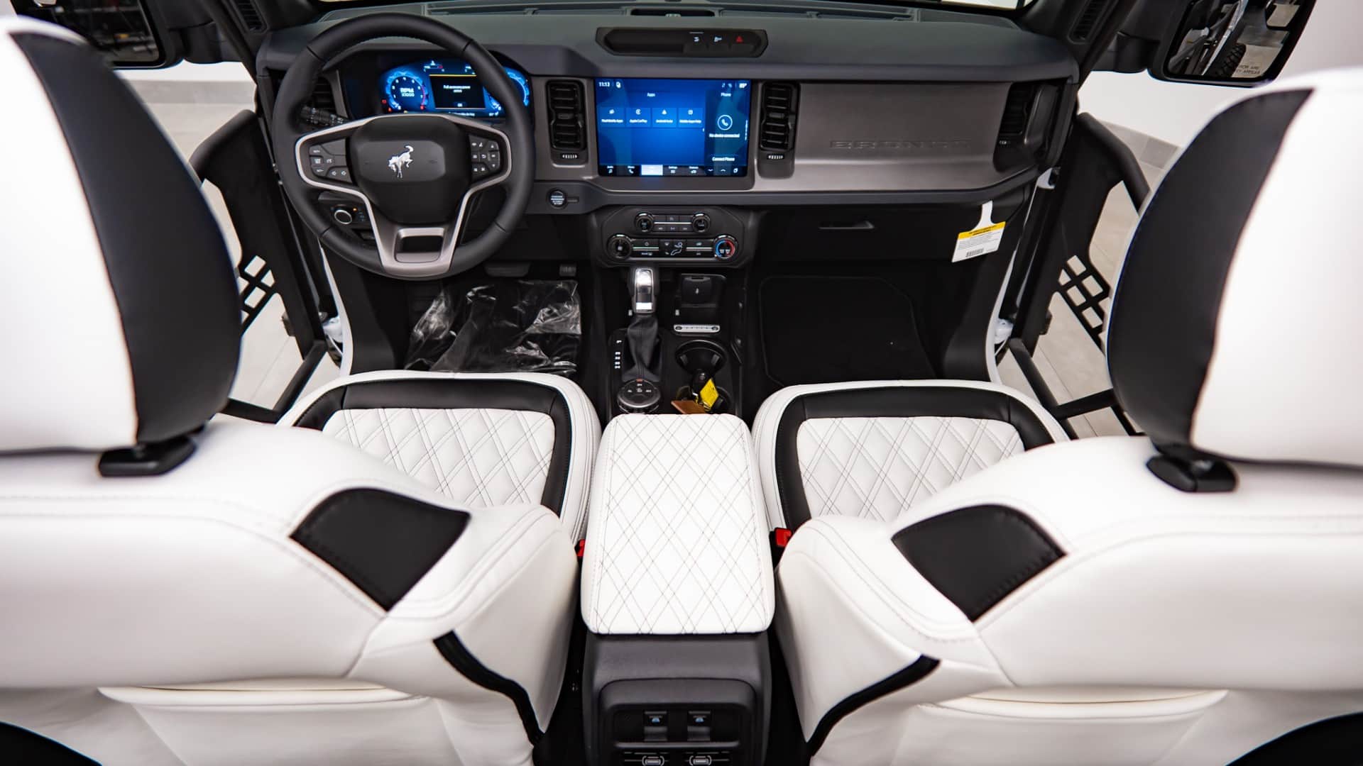 2024 FORD BRONCO 4X4