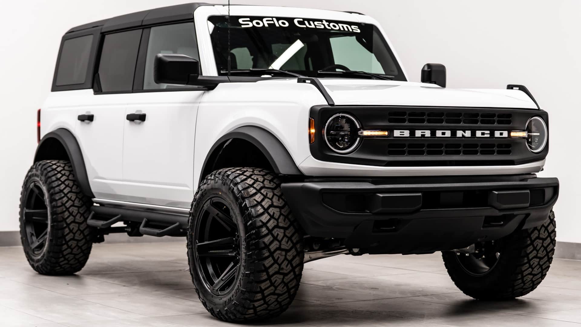 2024 FORD BRONCO 4X4