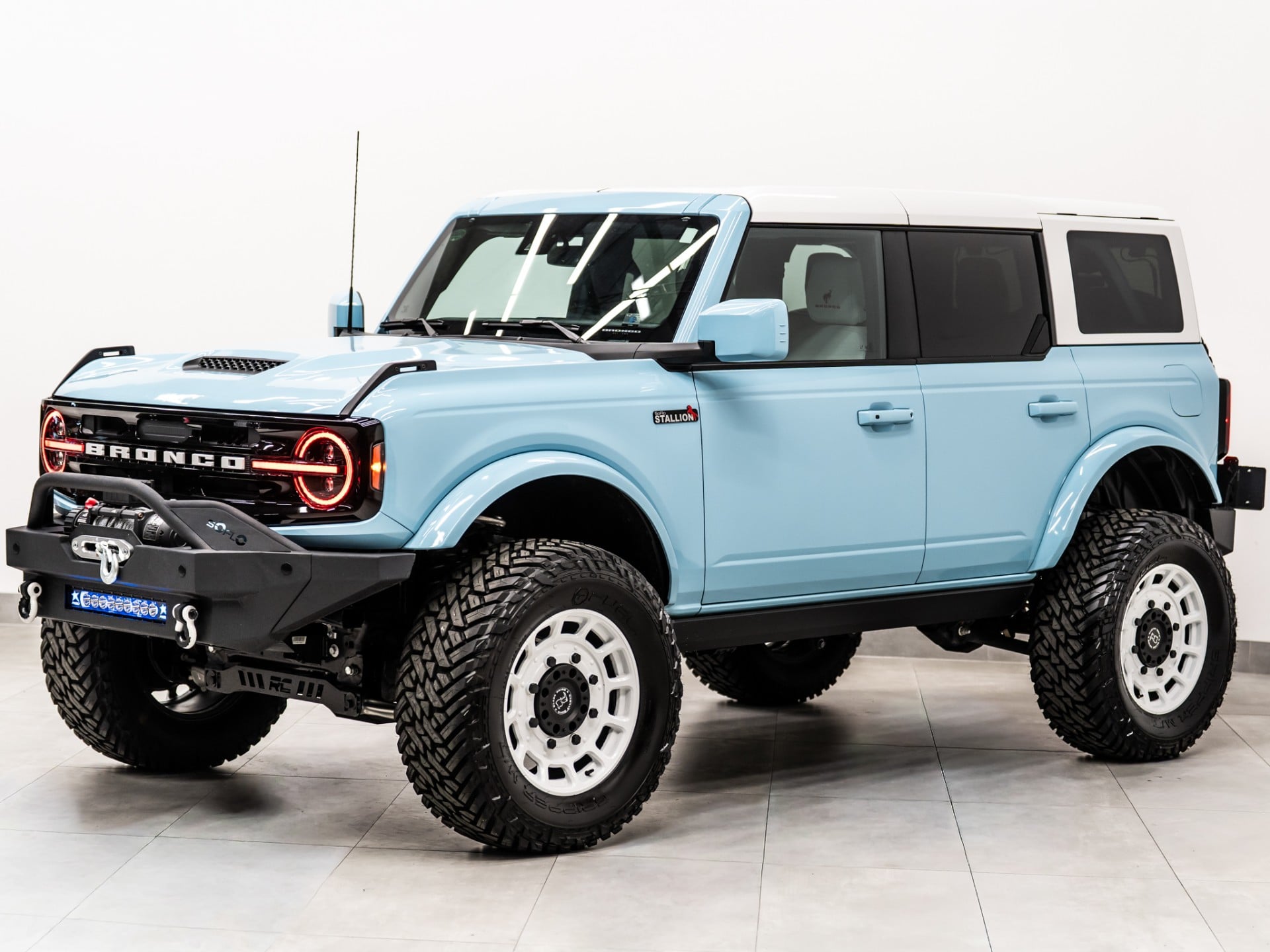 2024 FORD BRONCO 4X4