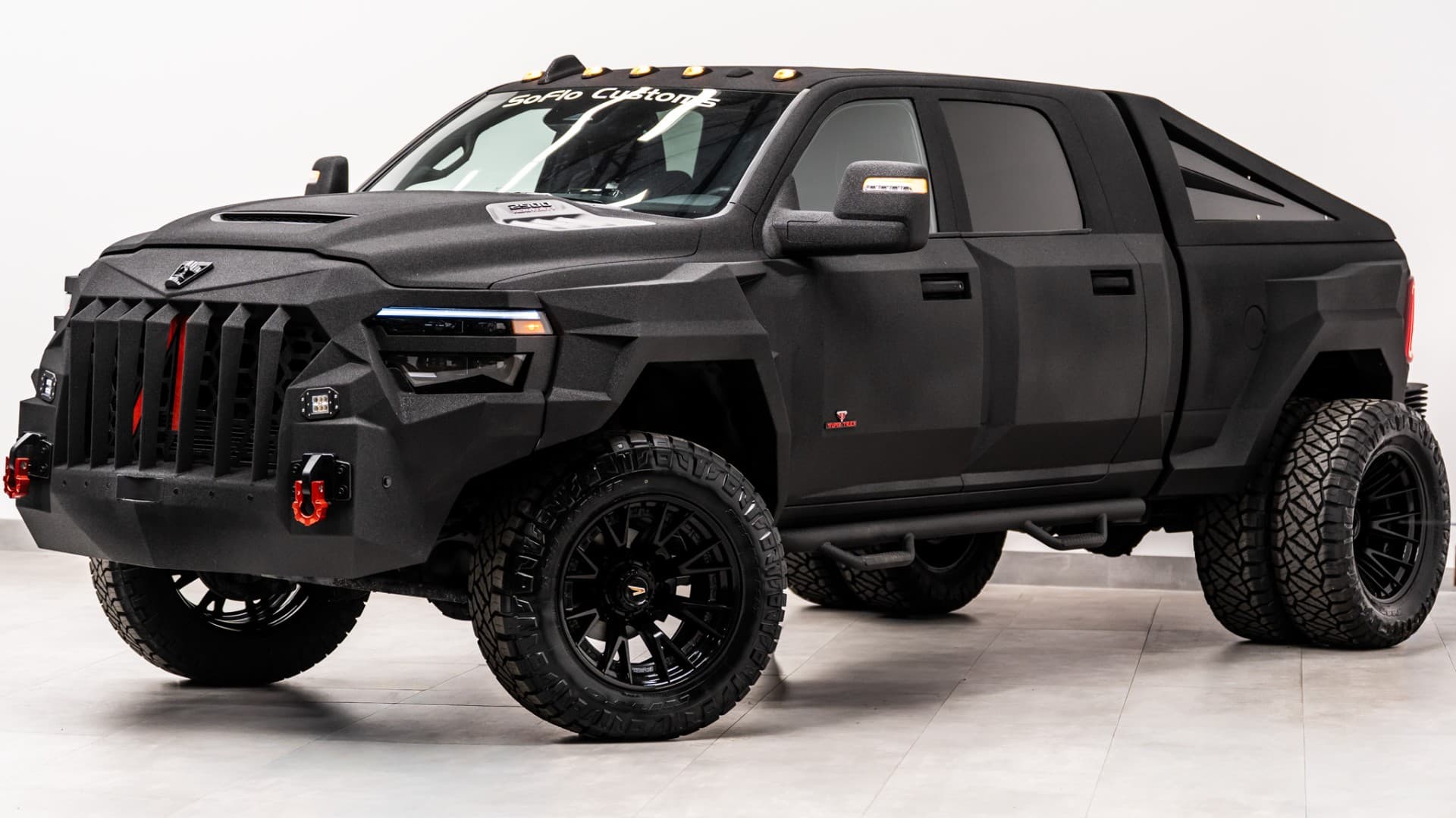2026 APOCALYPSE SUPERTRUCK HD