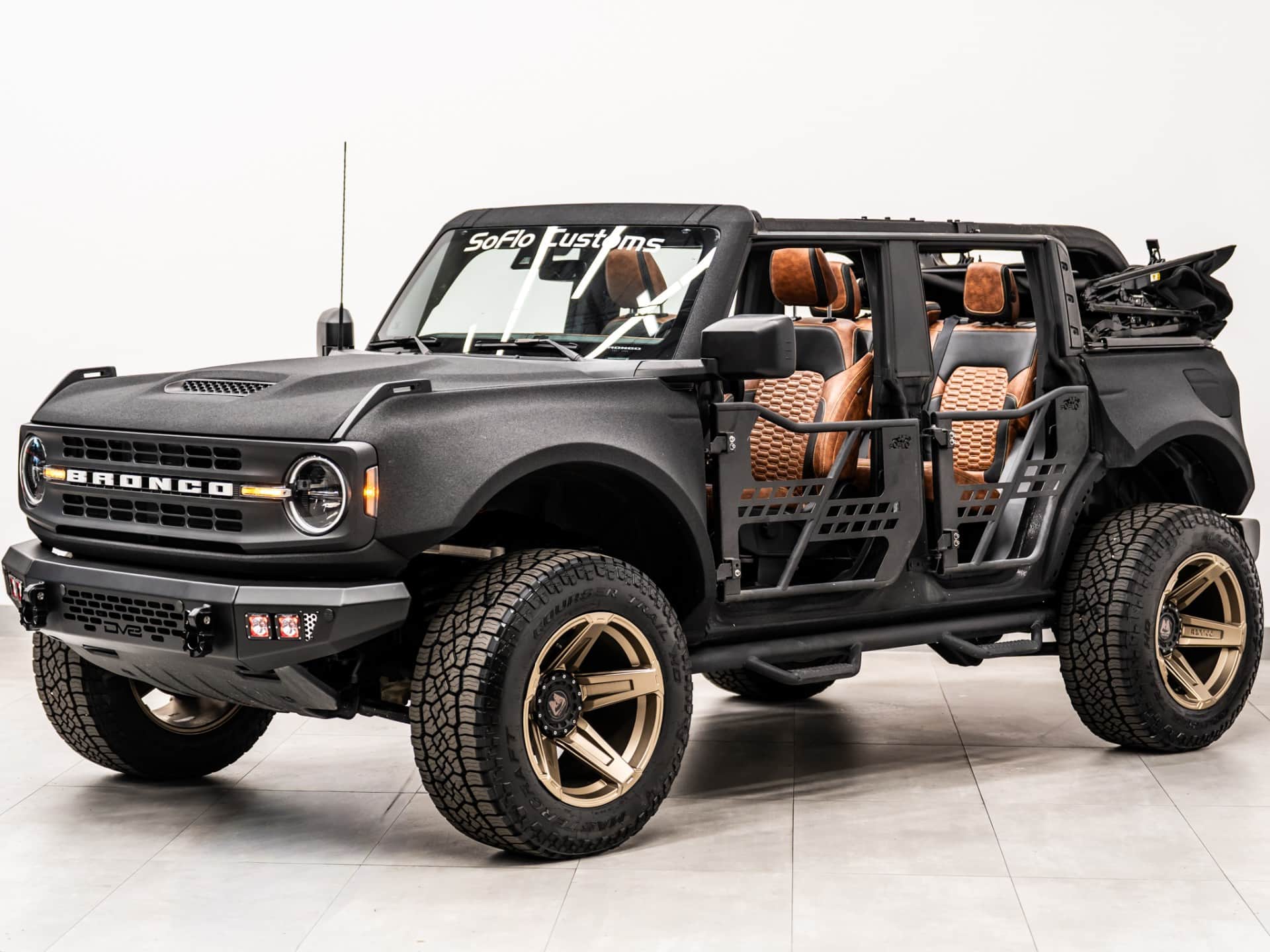 2022 FORD BRONCO 4X4