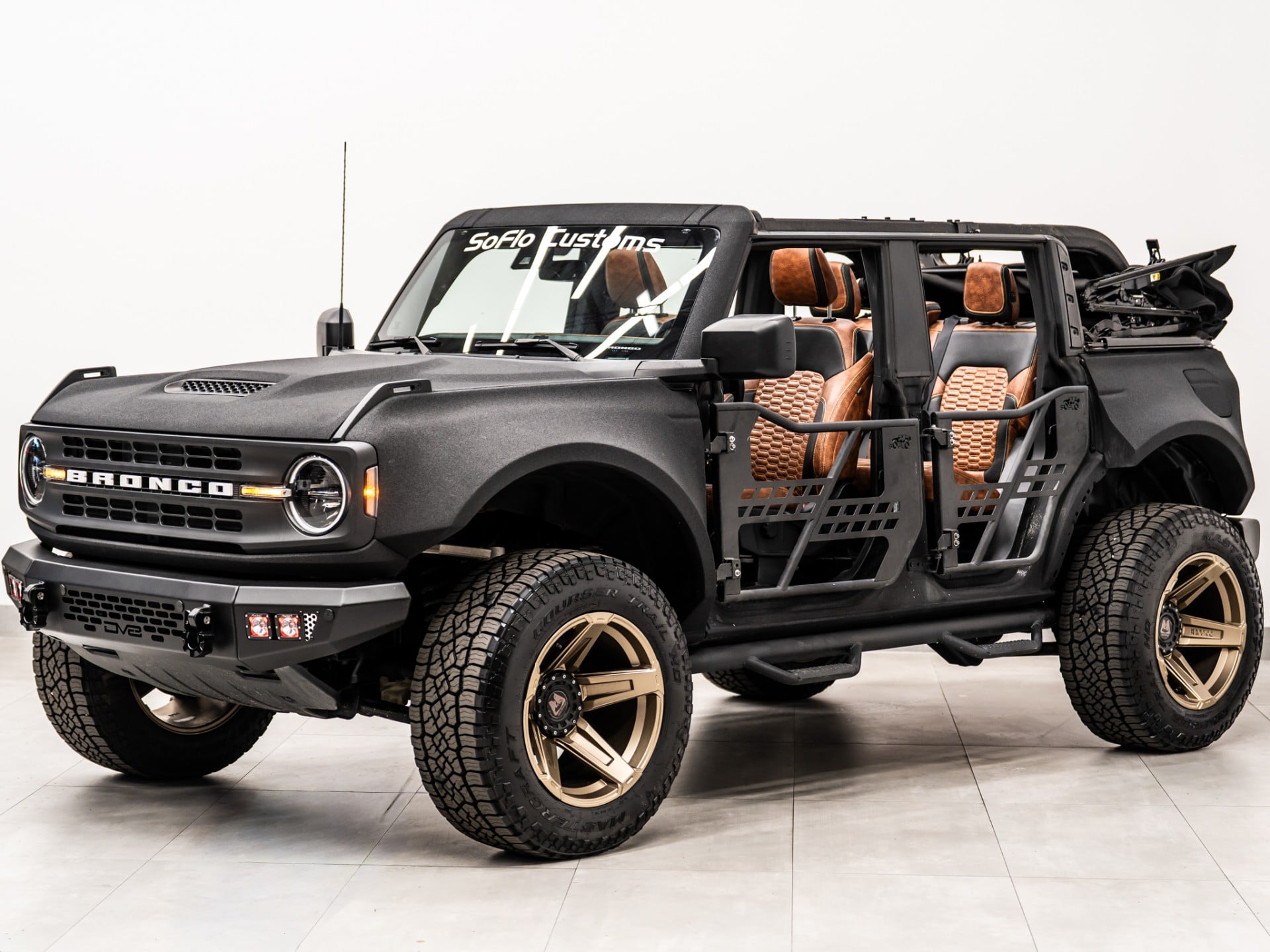 2022 FORD BRONCO 4X4