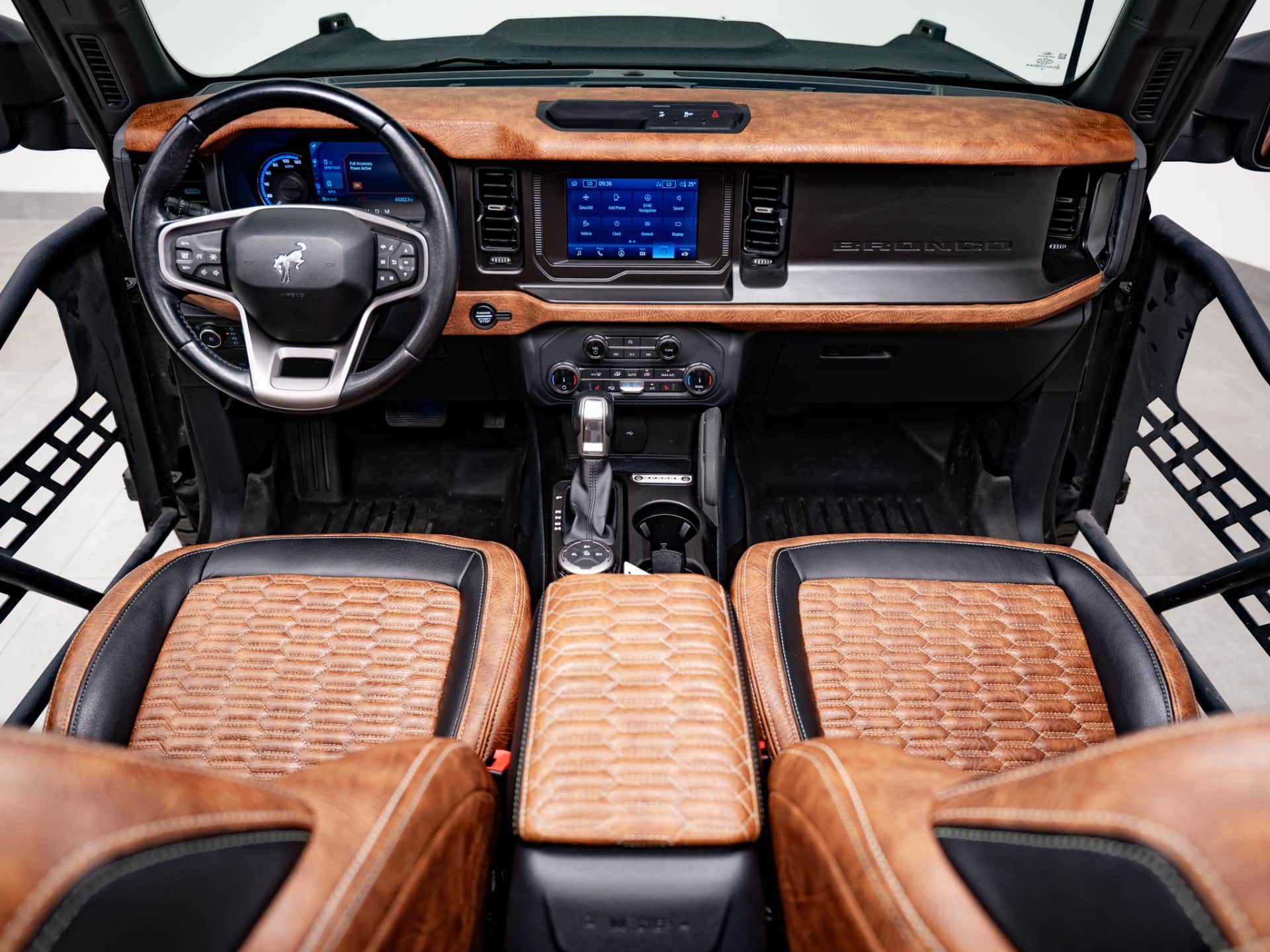 2022 FORD BRONCO 4X4