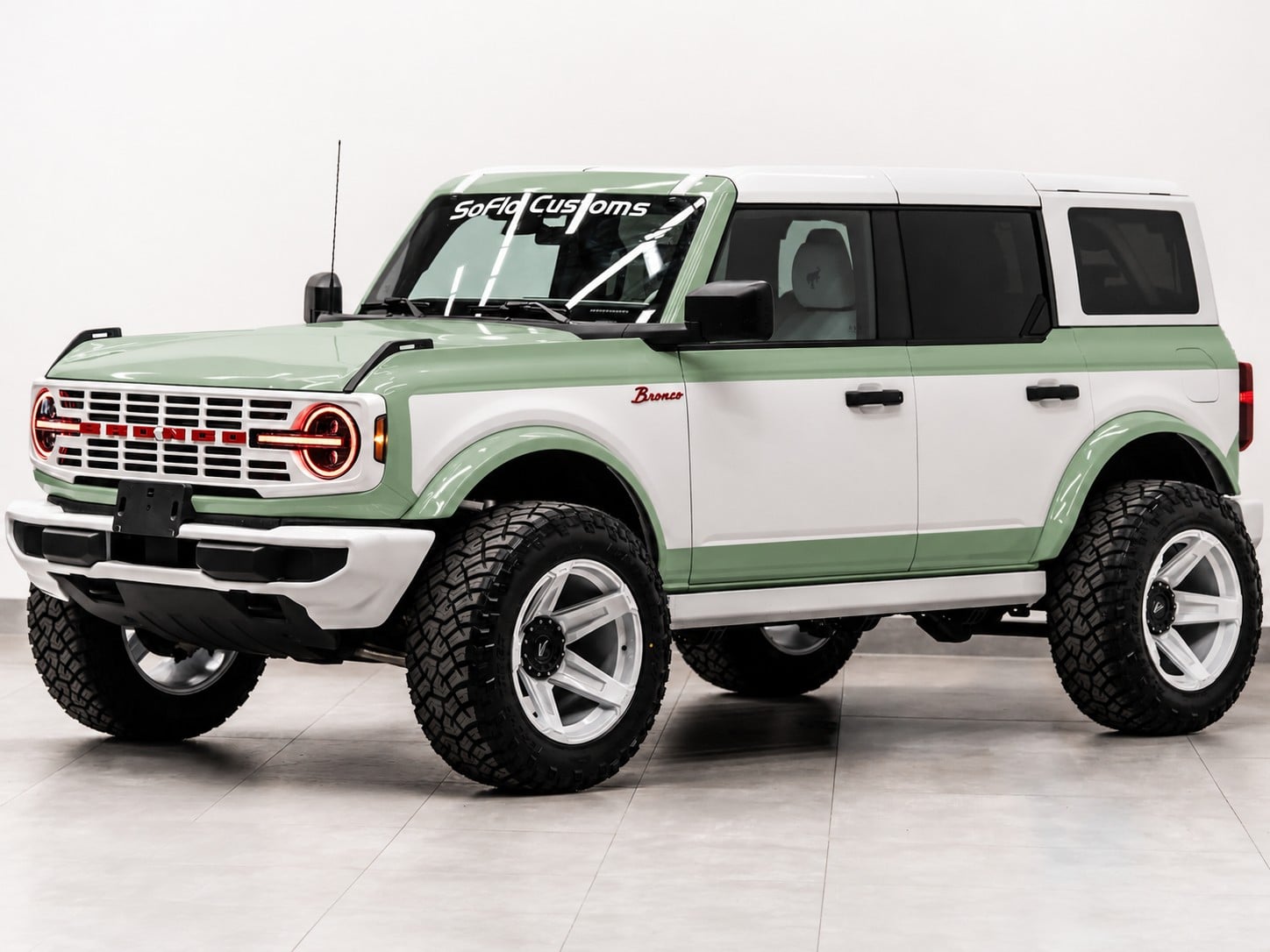 2026 FORD BRONCO 4X4