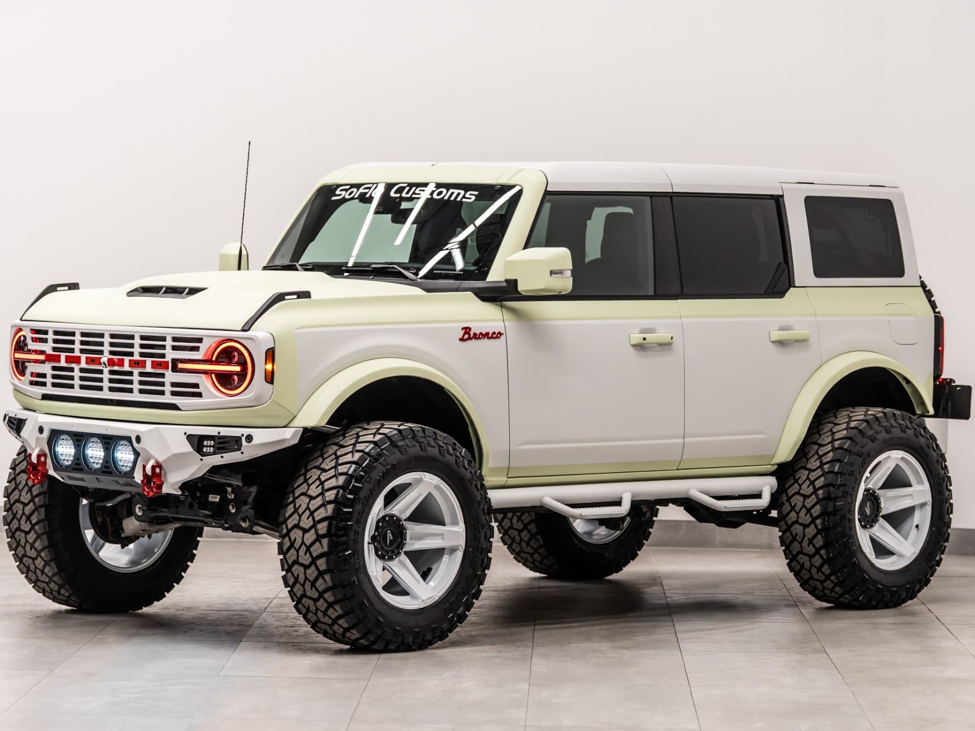 2026 FORD BRONCO 4X4