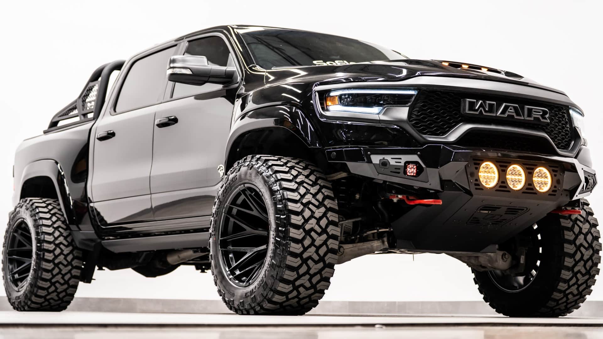 2027 RAM TRX 4X4