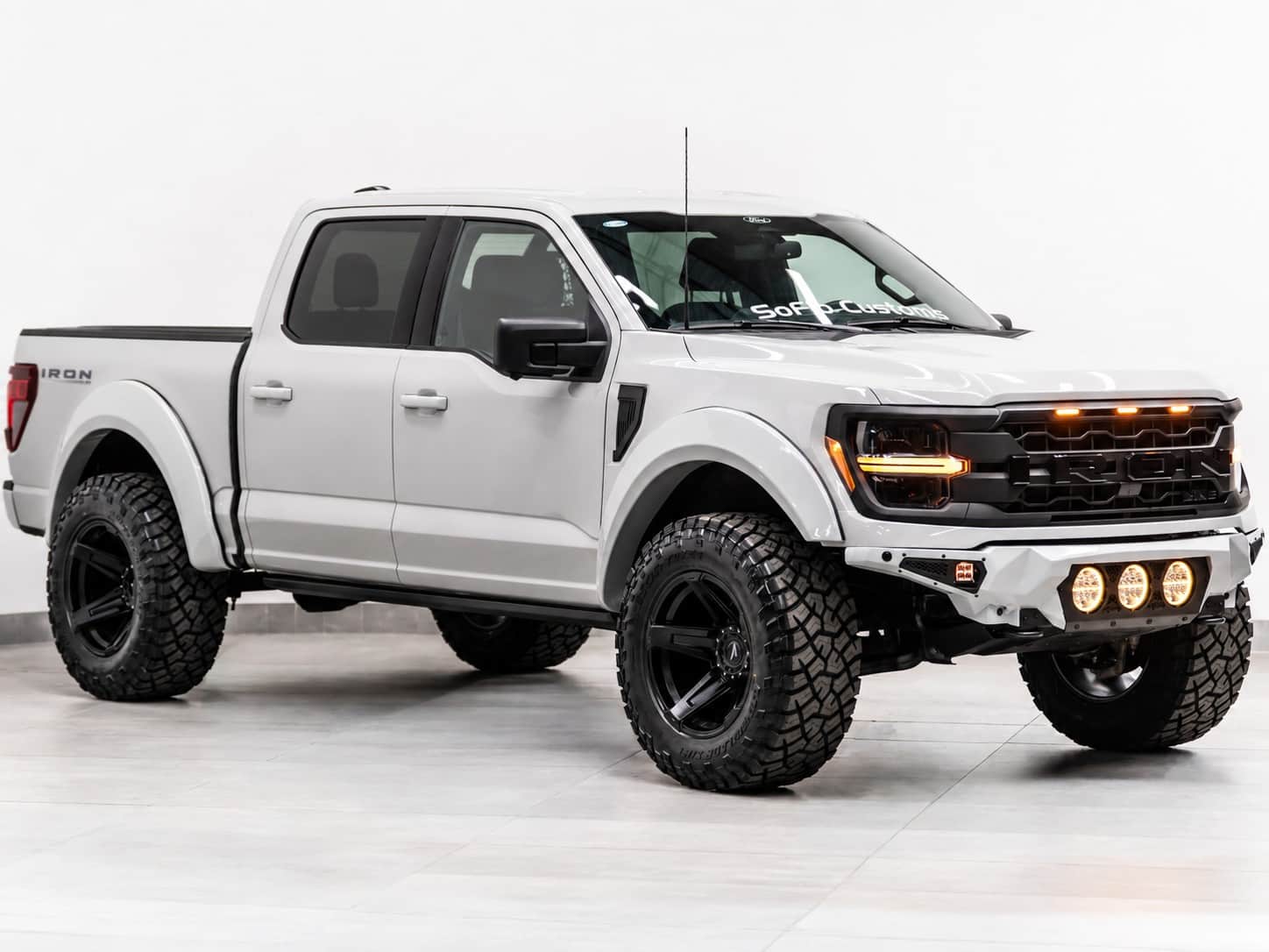 2024 FORD F-150 4X4