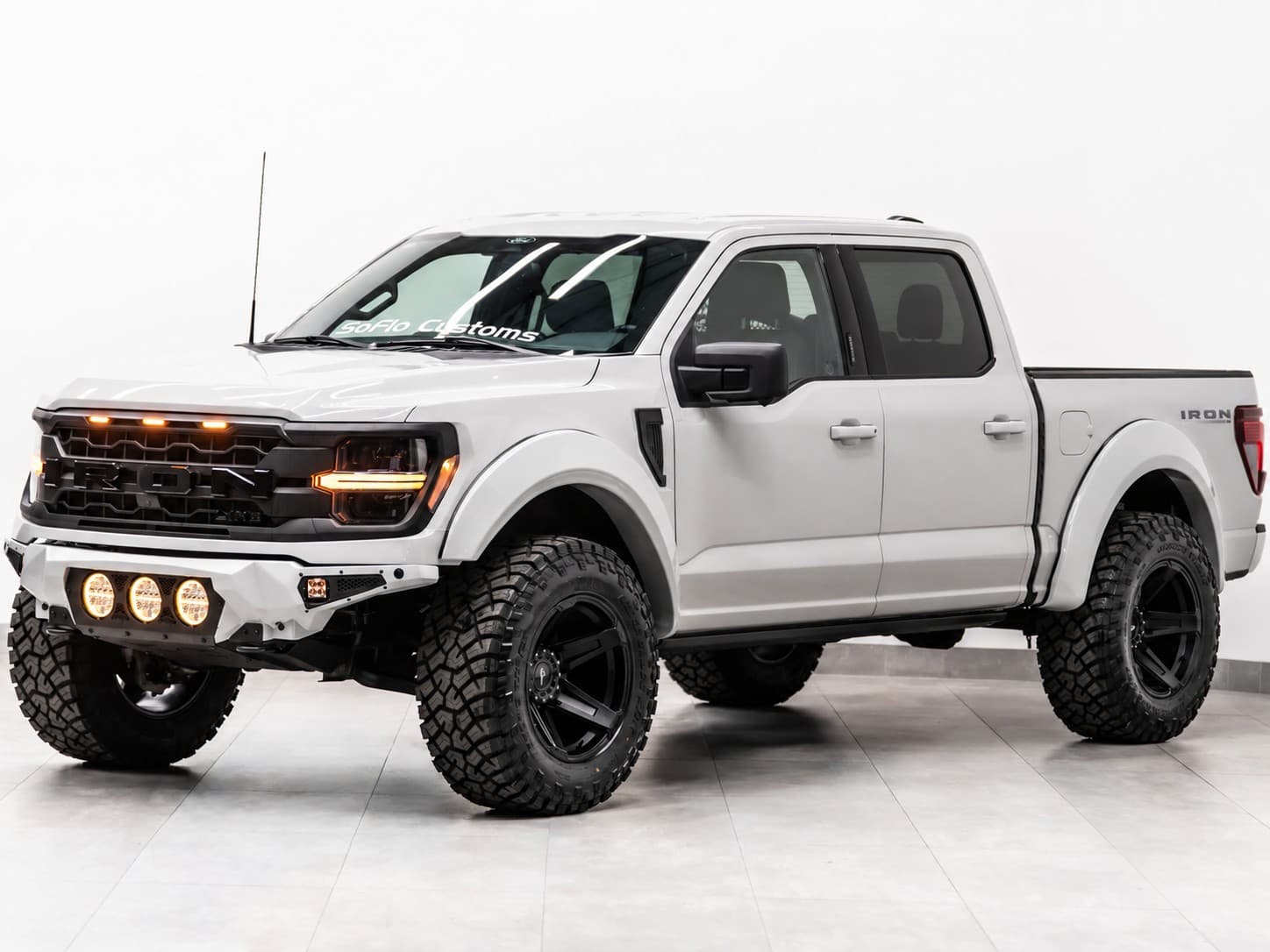 2024 FORD F-150 4X4
