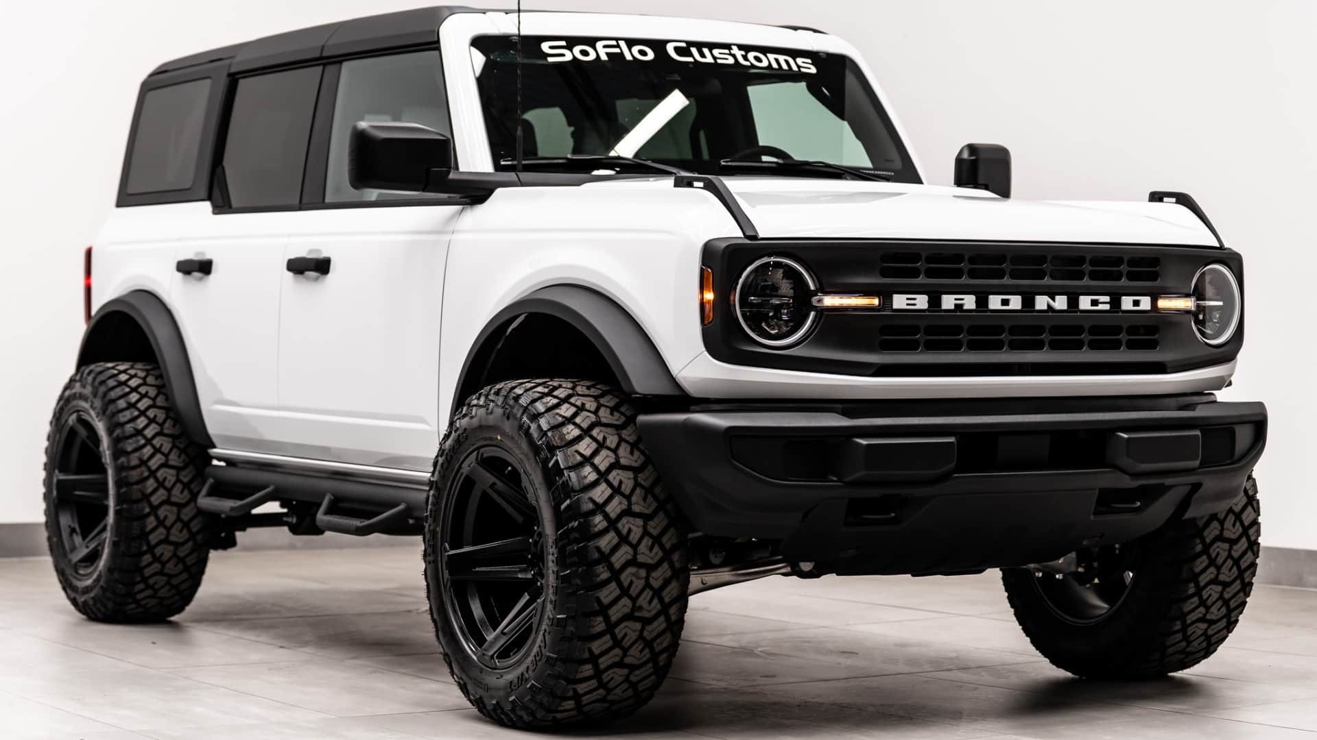 2025 FORD BRONCO 4X4