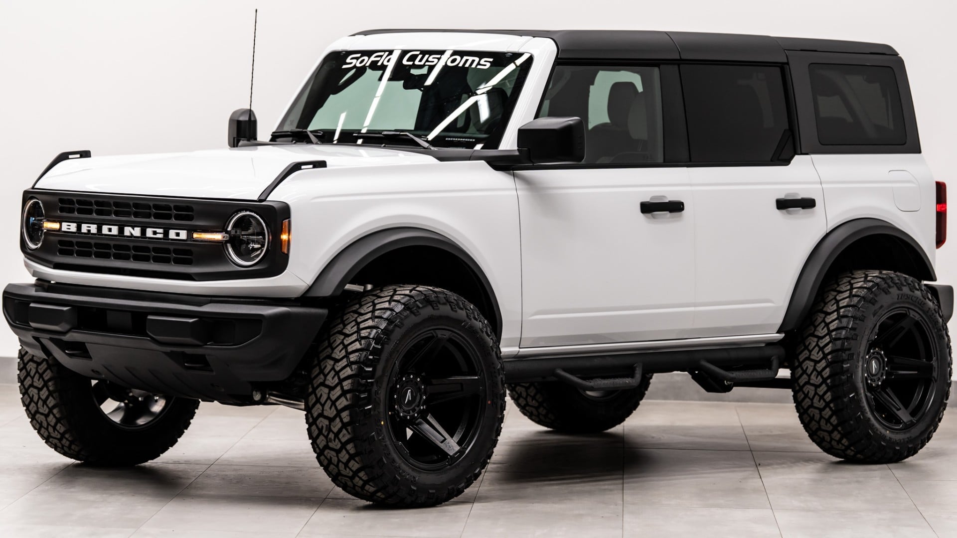 2025 FORD BRONCO 4X4