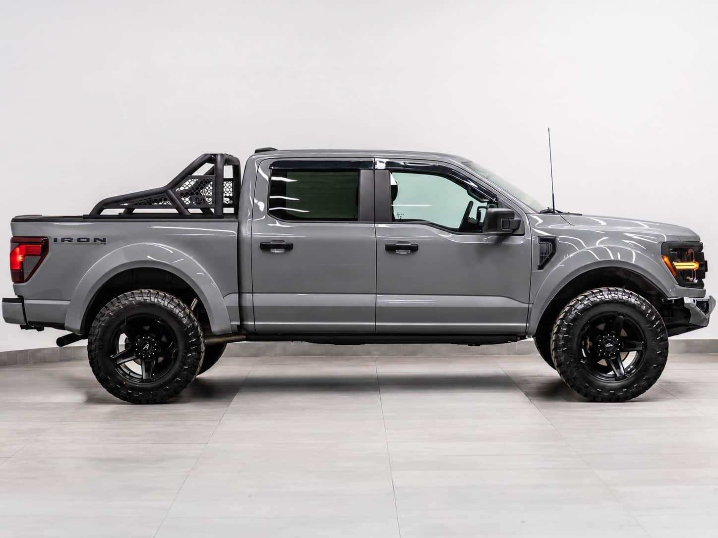 2024 FORD F-150 4X4