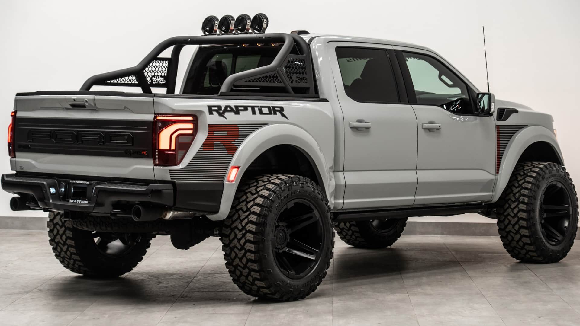 2026 FORD F-150 RAPTOR R