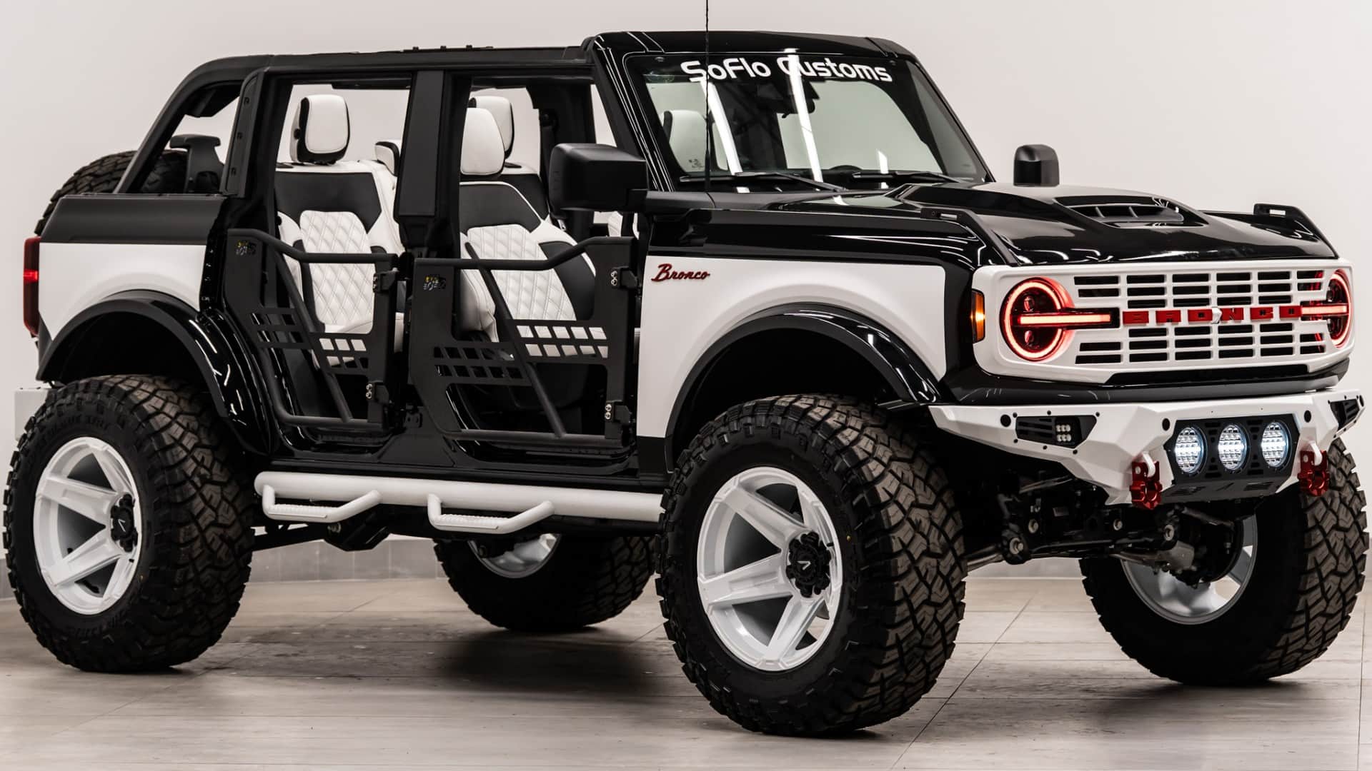 2026 FORD BRONCO 4X4