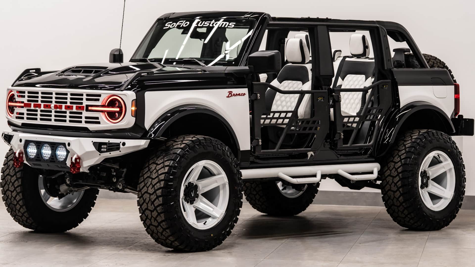 2026 FORD BRONCO 4X4