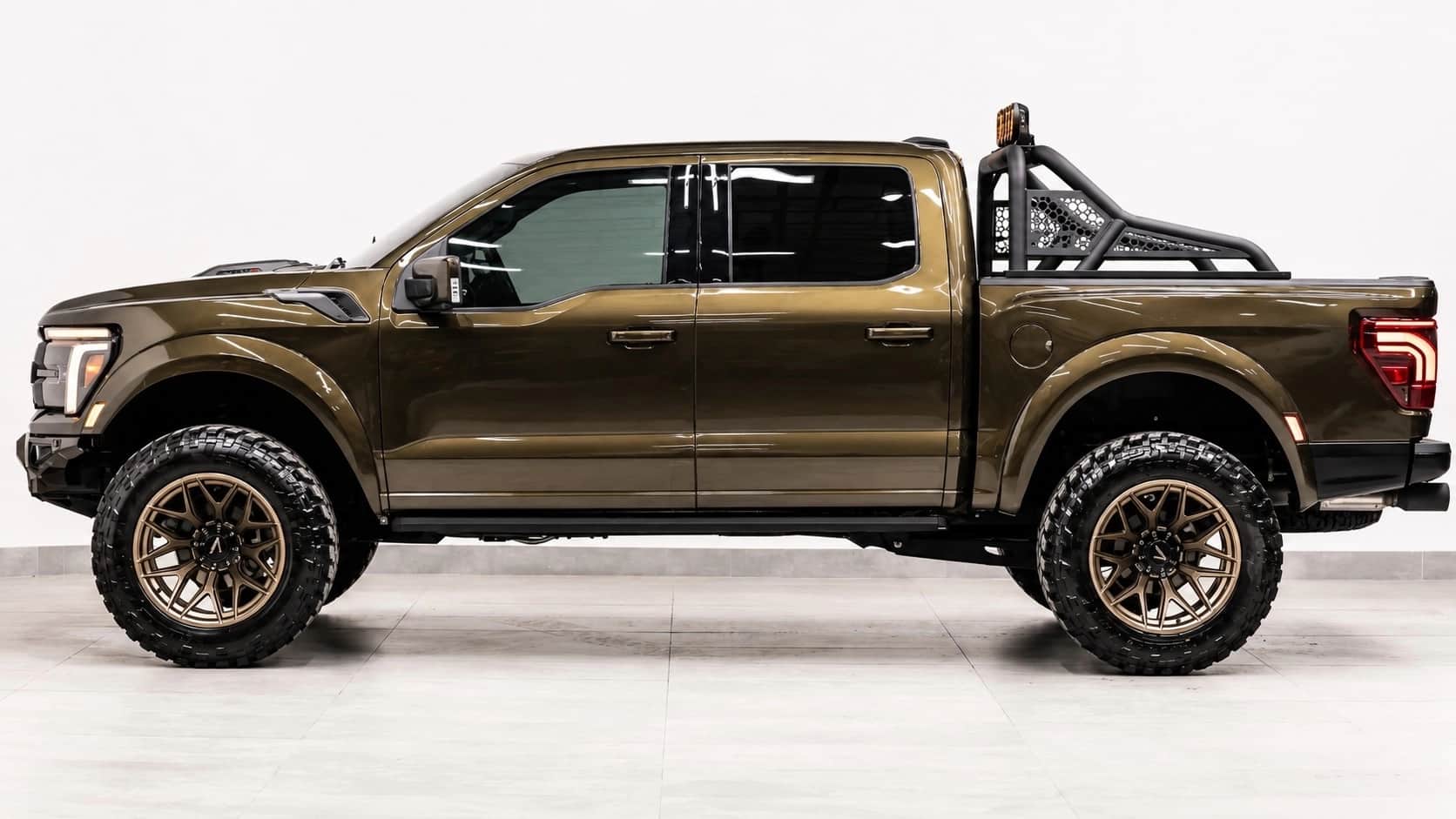 2025 FORD F-150 RAPTOR