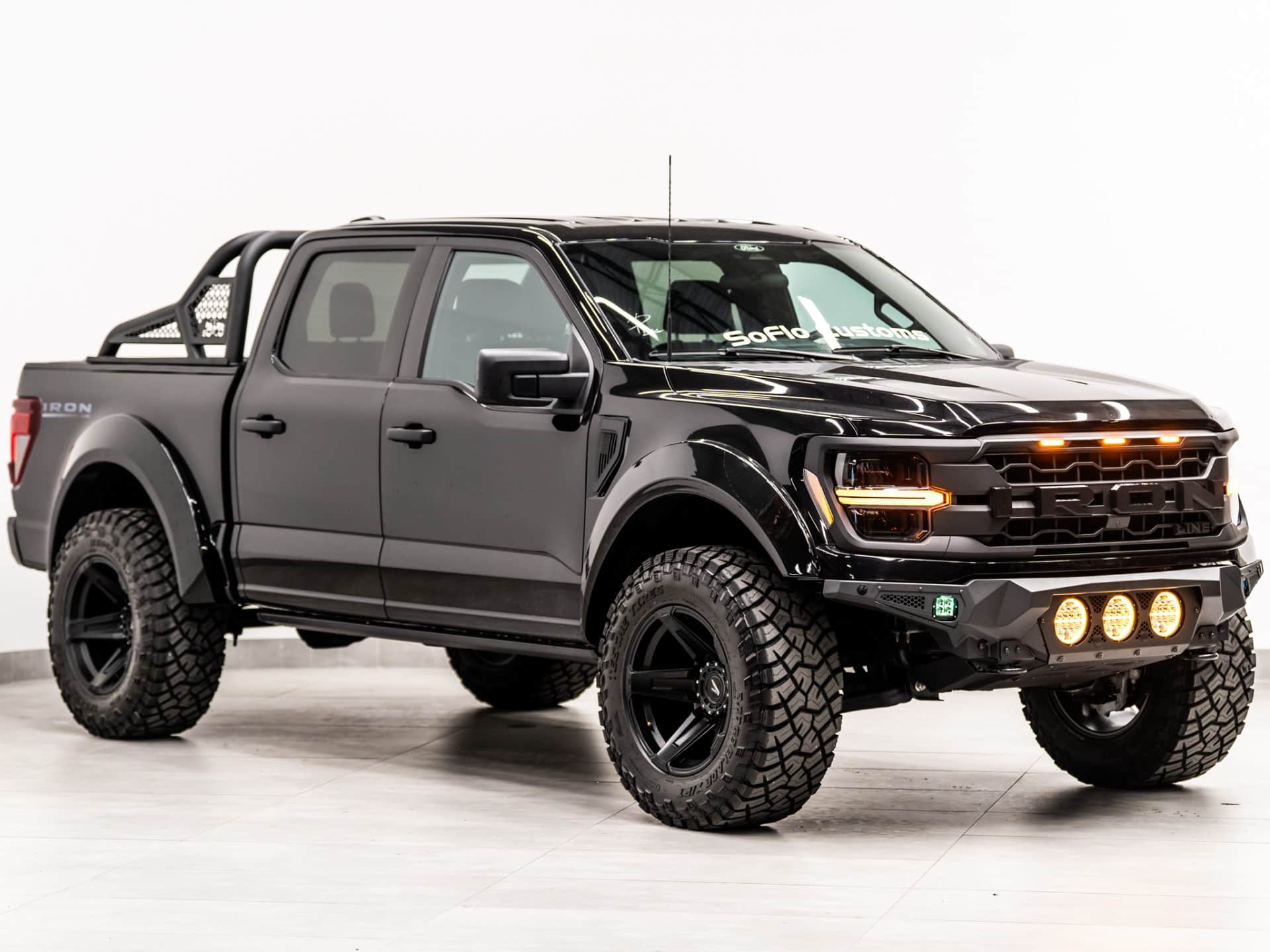 2025 FORD F-150 4X4