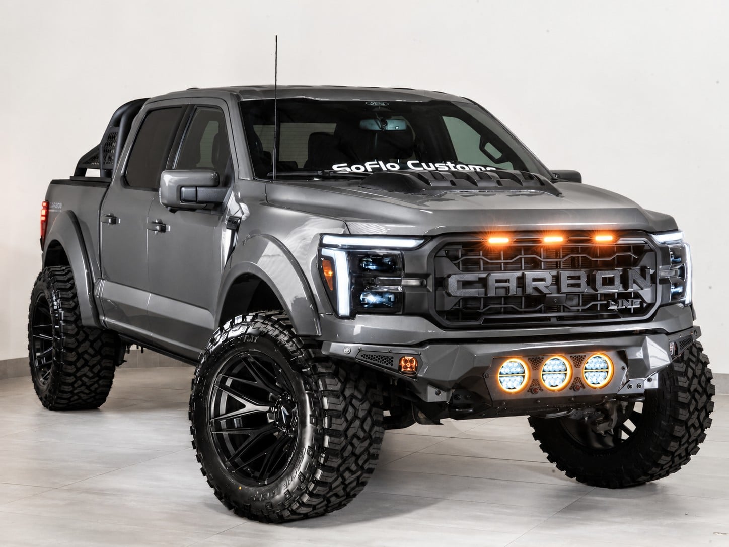 2025 FORD F-150 4X4 LARIAT