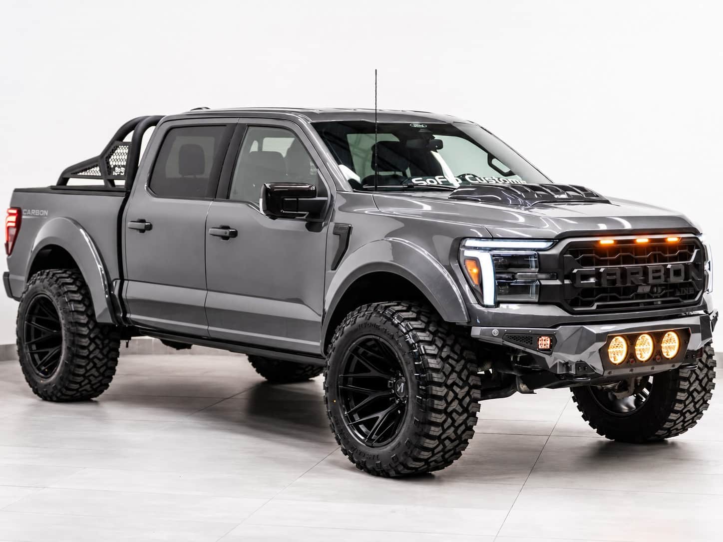 2025 FORD F-150 4X4 LARIAT