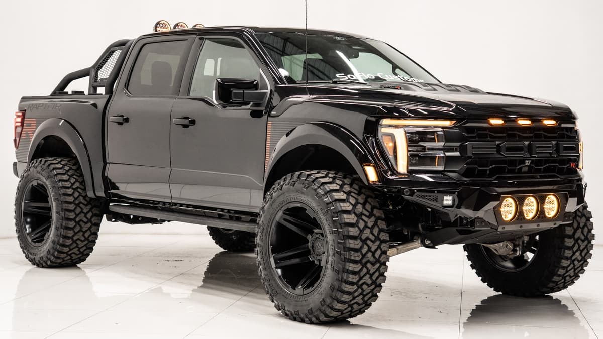 2024 FORD F-150 RAPTOR R Black 5.2L V8 Supercharger - Soflo Customs