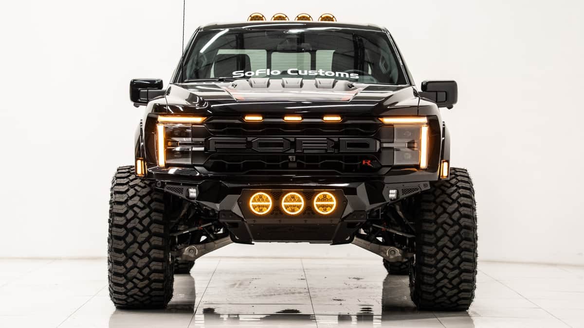 2024 FORD F-150 RAPTOR R Black 5.2L V8 Supercharger - Soflo Customs
