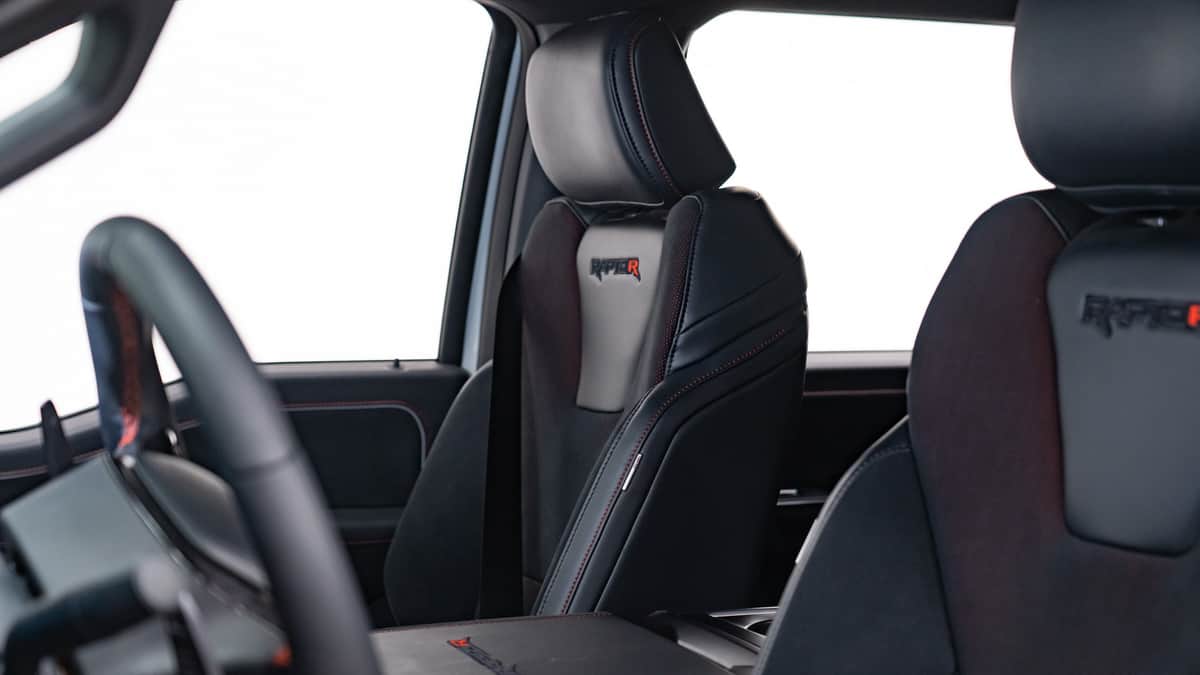 Soflo Customs Raptor R 2024 FORD F-150 RAPTOR R Avalanche 5.2L 8 CYLINDER ENGINE (720 HP ...
