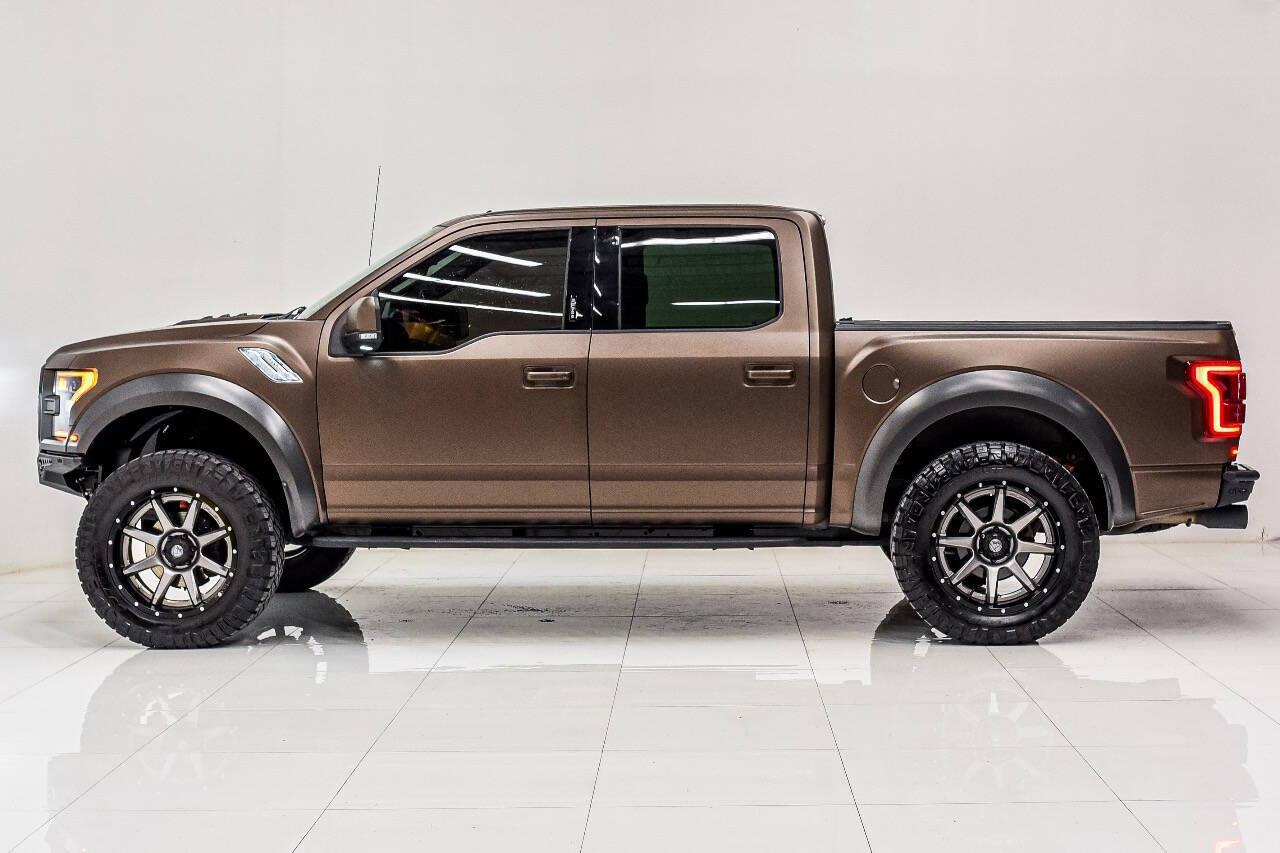 2020 Ford F-150 in bronze, photo 5 of 5