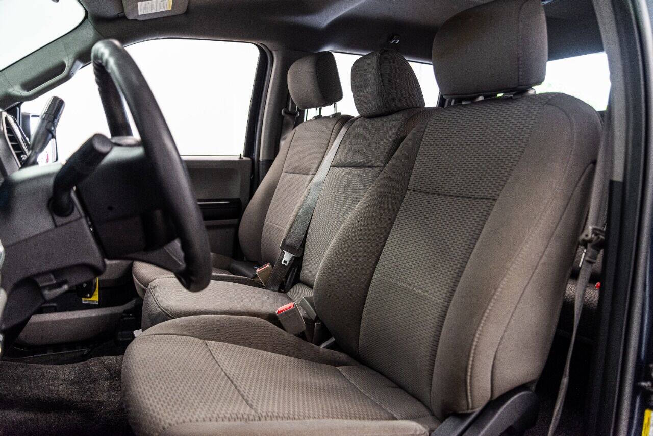 2018 Ford F-150 in Blue, photo 10 of 57