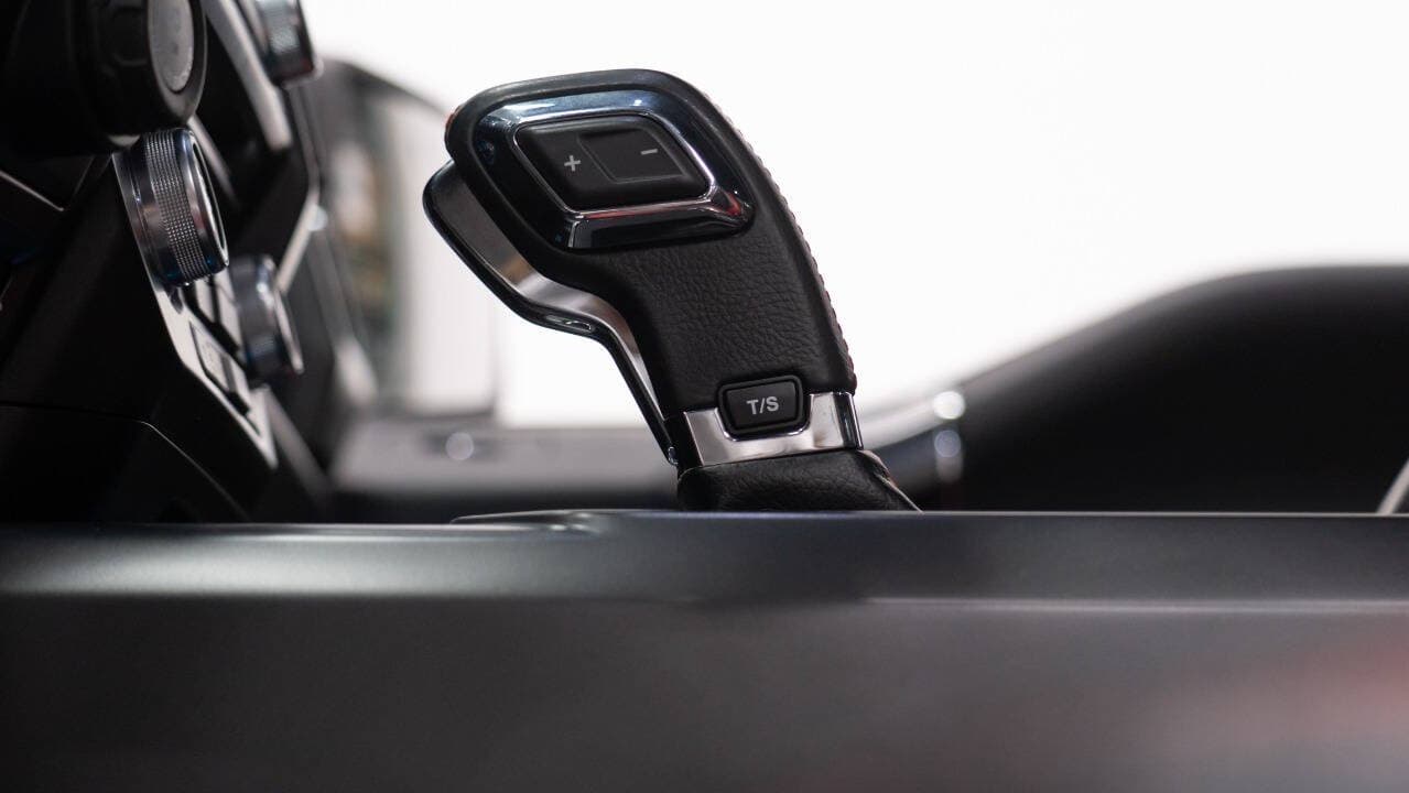 2017 Ford F-150 in Black, photo 42 of 45