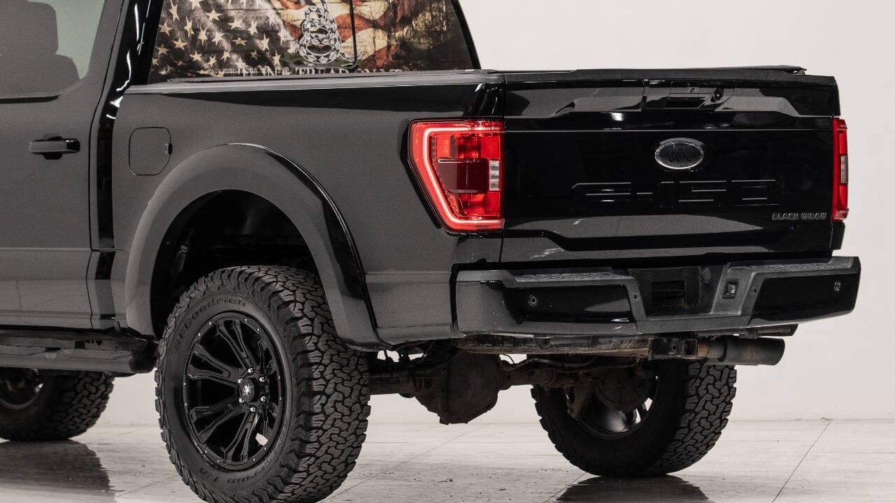 2021 Ford F-150 in Black, photo 17 of 56