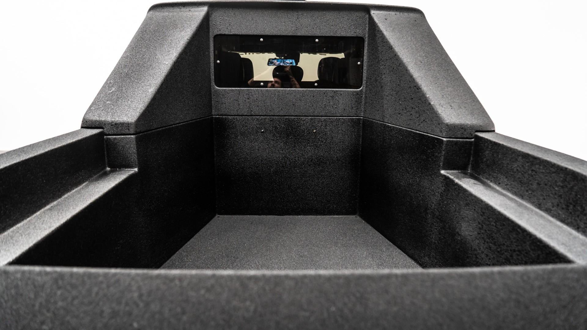 2022 APOCALYPSE DARK HORSE in Black, photo 15 of 52