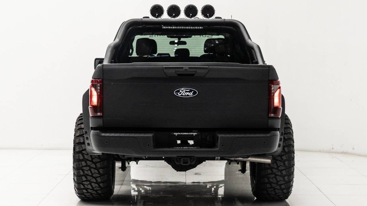 2024 FORD F-150 in Gray, photo 7 of 58