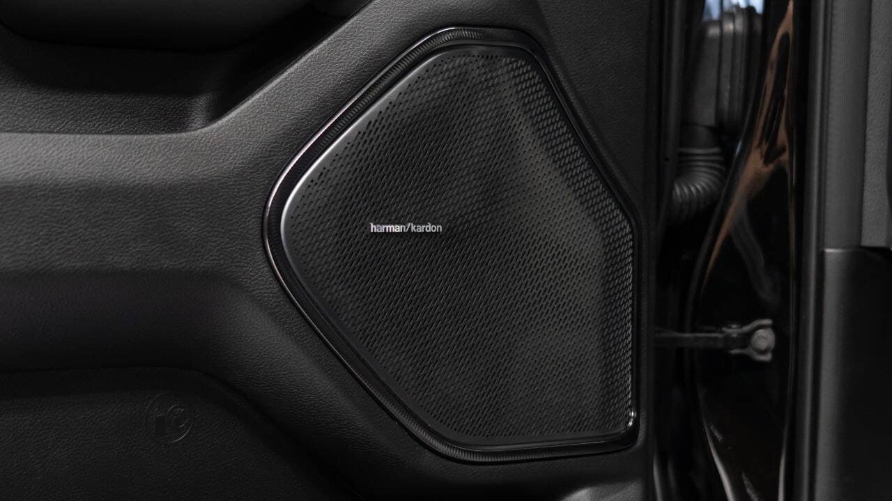 2025 RAM 1500 in Black, photo 54 of 60