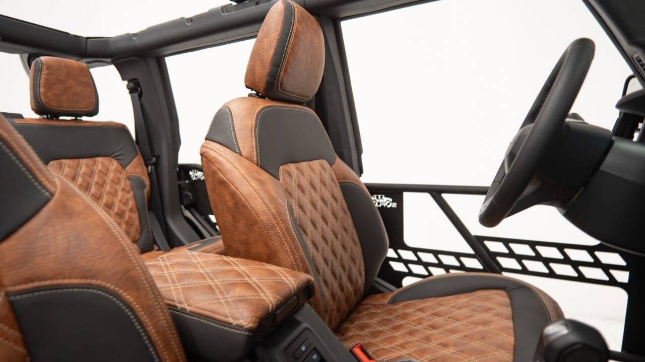 2025 FORD BRONCO 4X4 in Black, photo 36 of 57