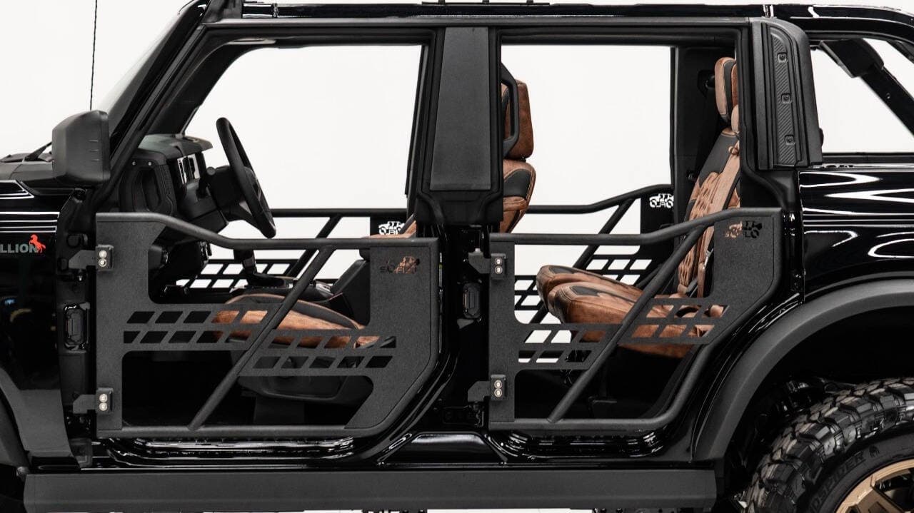 2025 FORD BRONCO 4X4 in Black, photo 24 of 57
