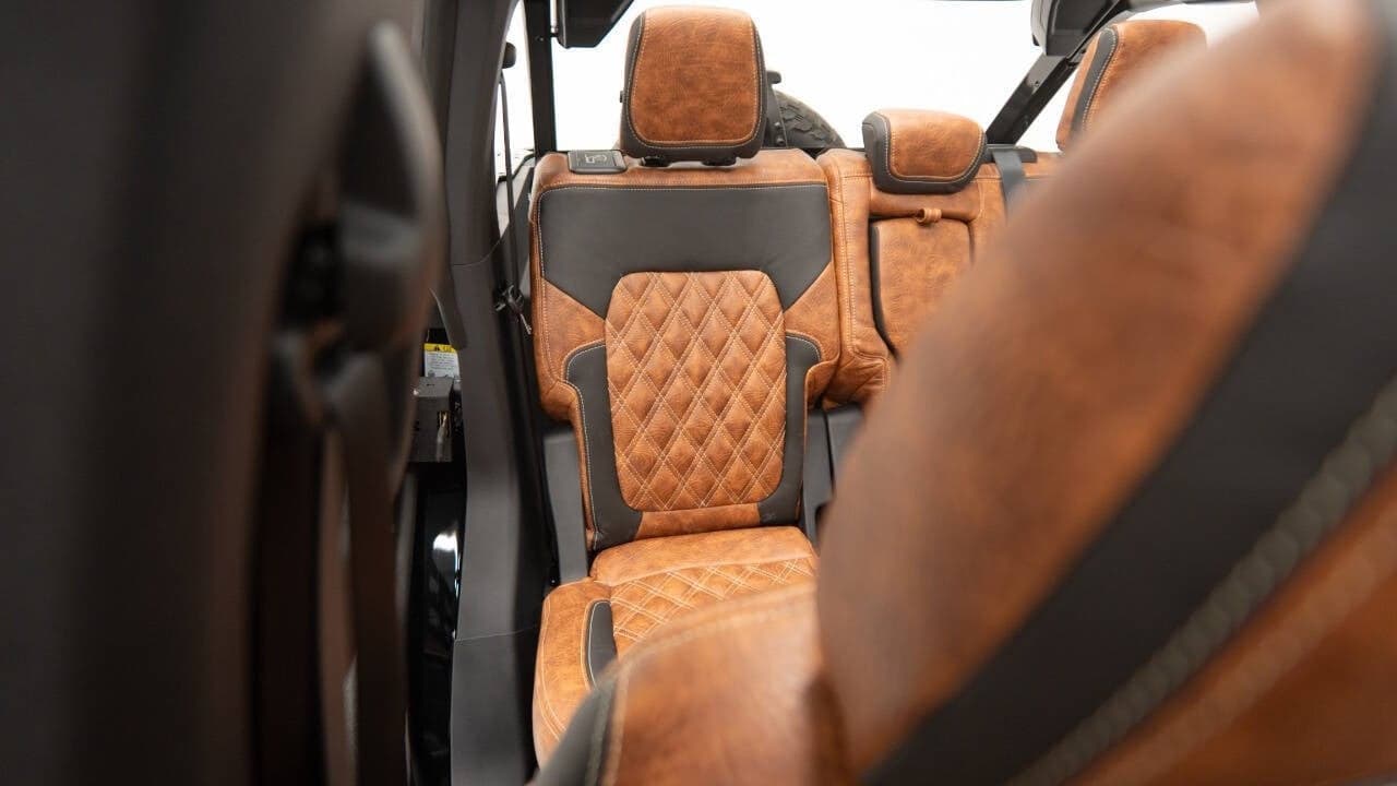 2025 FORD BRONCO 4X4 in Black, photo 35 of 57