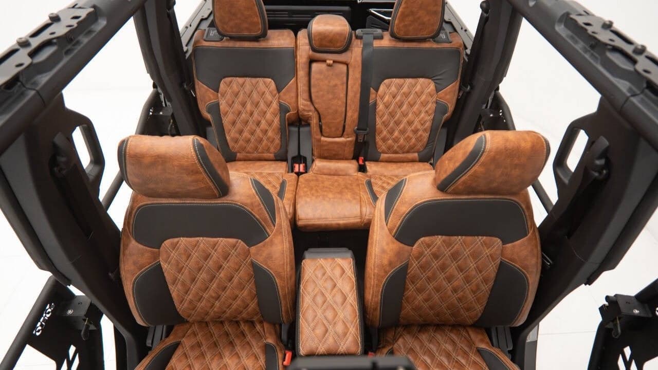 2025 FORD BRONCO 4X4 in Black, photo 38 of 57