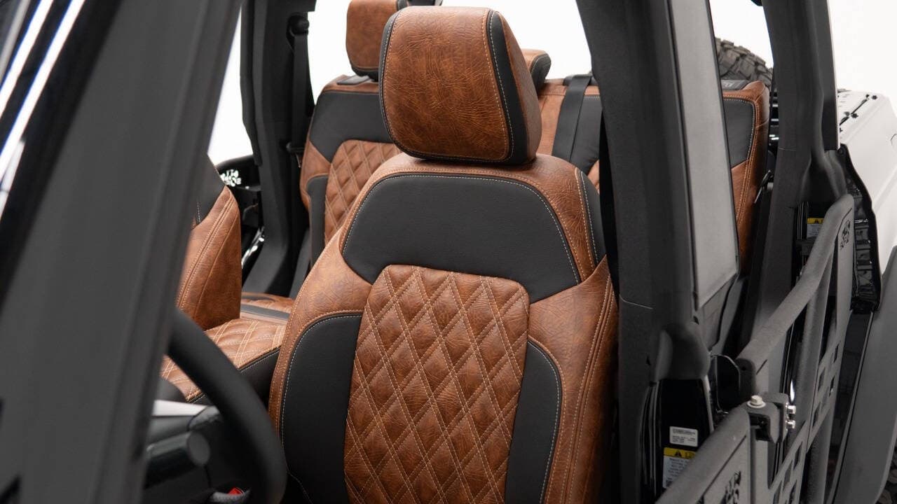 2025 FORD BRONCO 4X4 in Black, photo 45 of 57