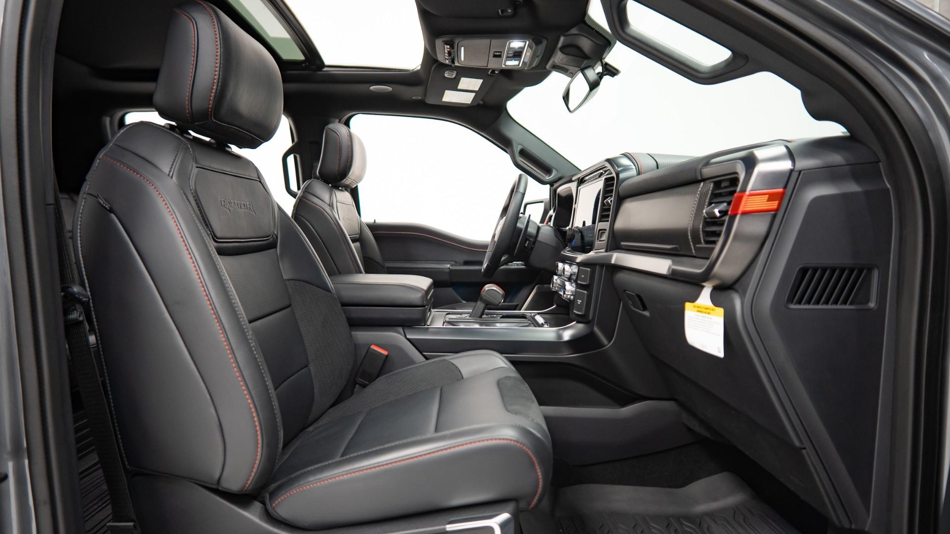 2024 FORD F-150 in Gray, photo 12 of 59