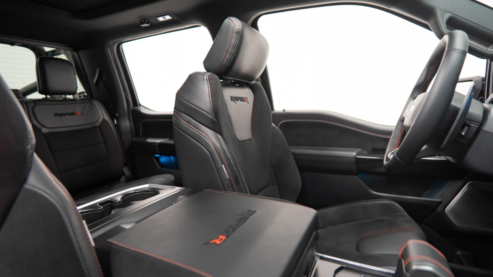 2024 FORD F-150 in Black, photo 33 of 40
