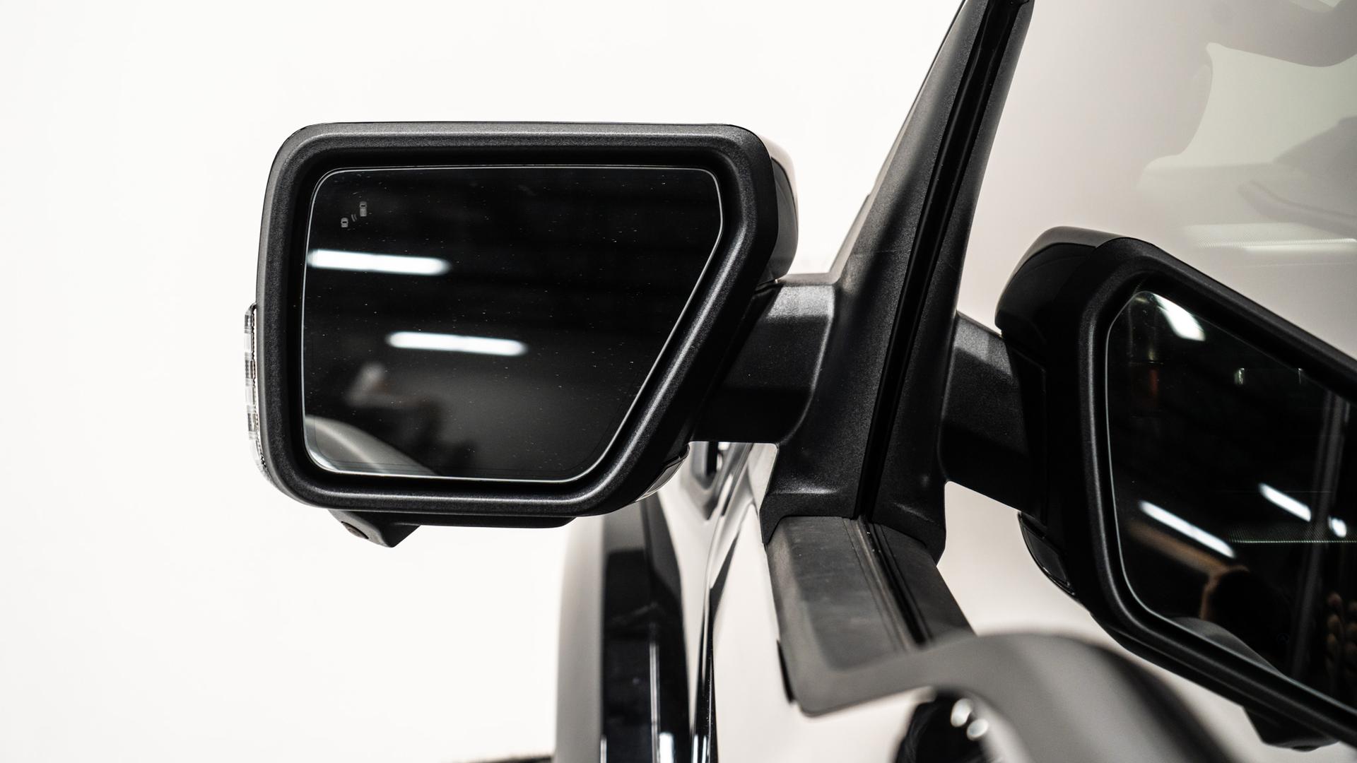 2025 FORD F-150 in Black, photo 9 of 43