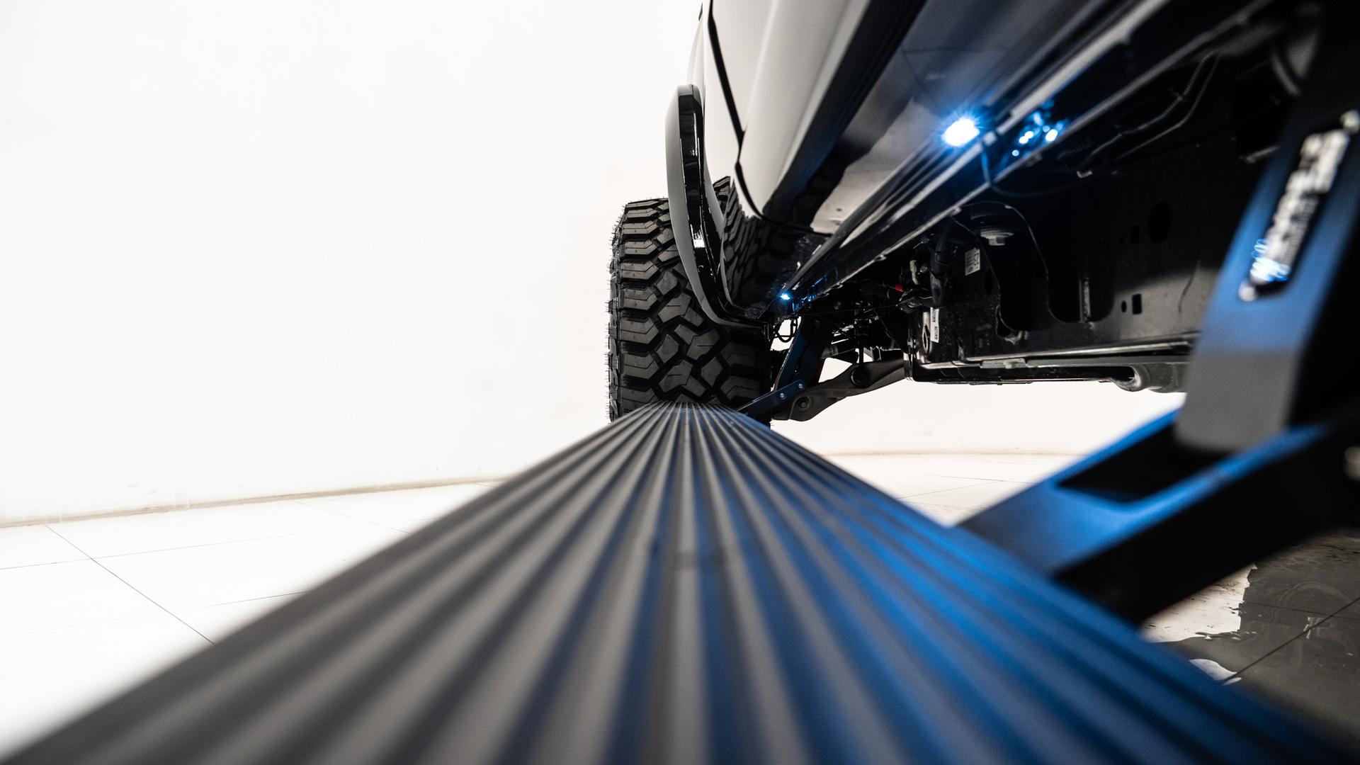 2025 FORD F-150 in Black, photo 10 of 43